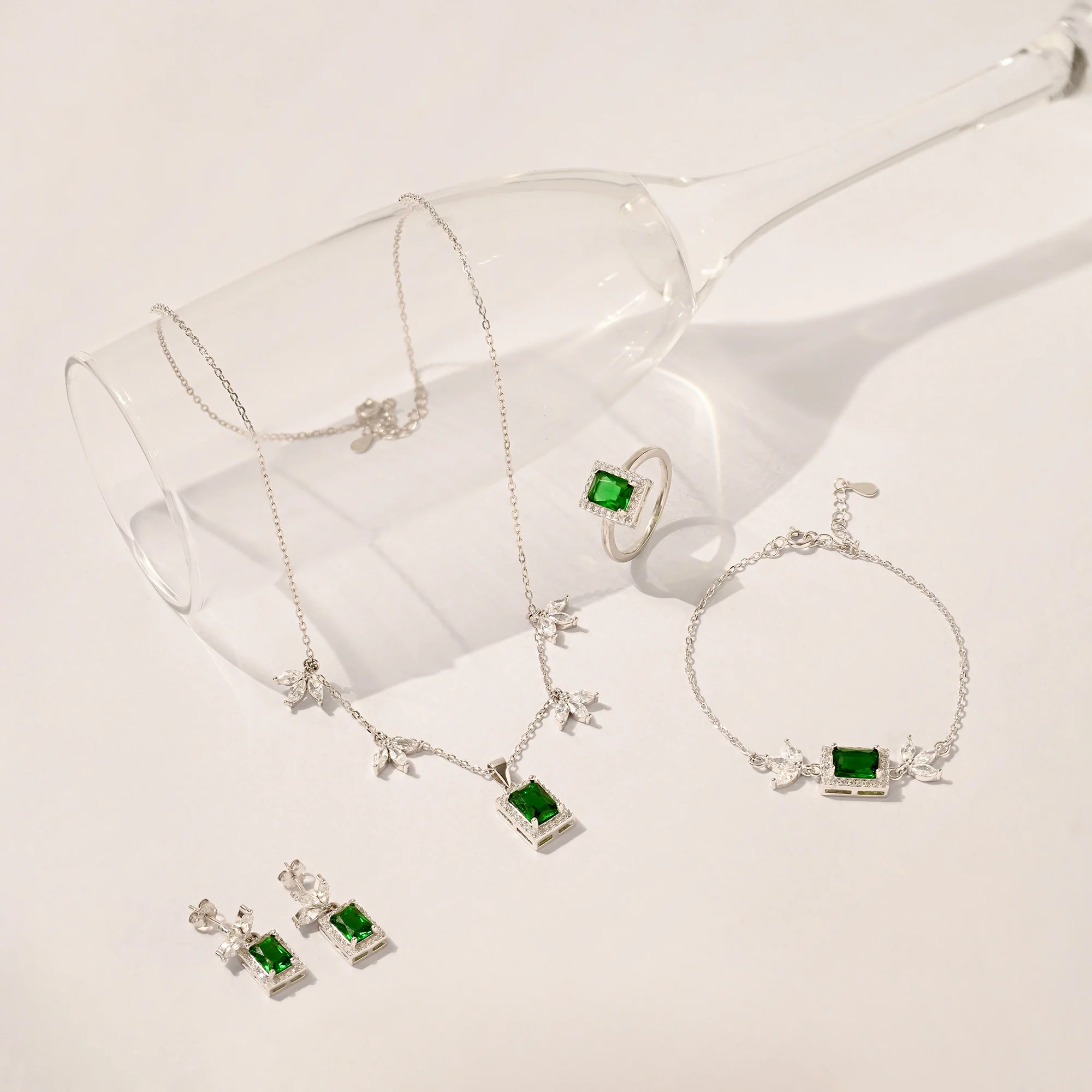 Aurora Gemstone Jewellery Set - Image 3
