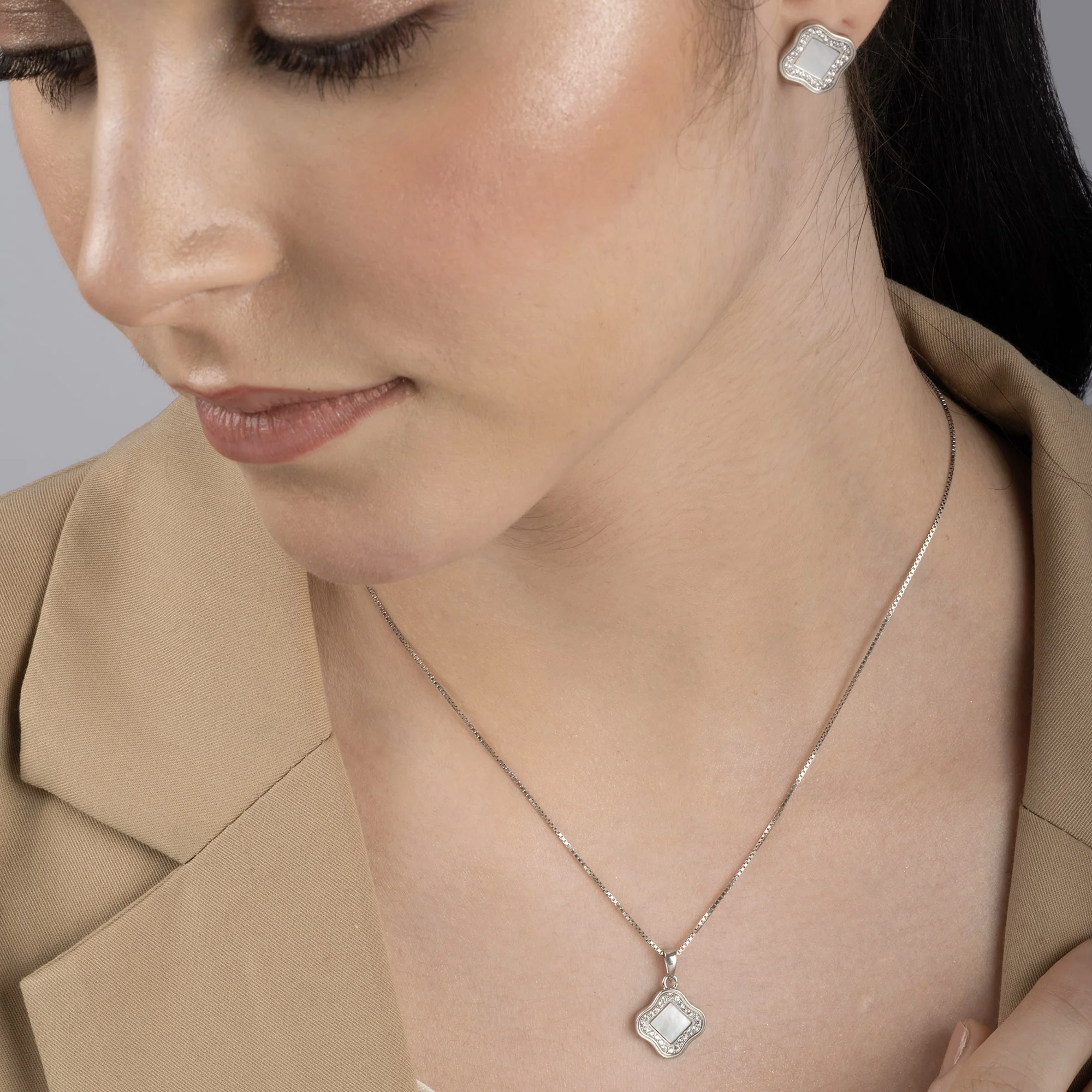 Aztec CZ Silver Pendant Set - Image 3