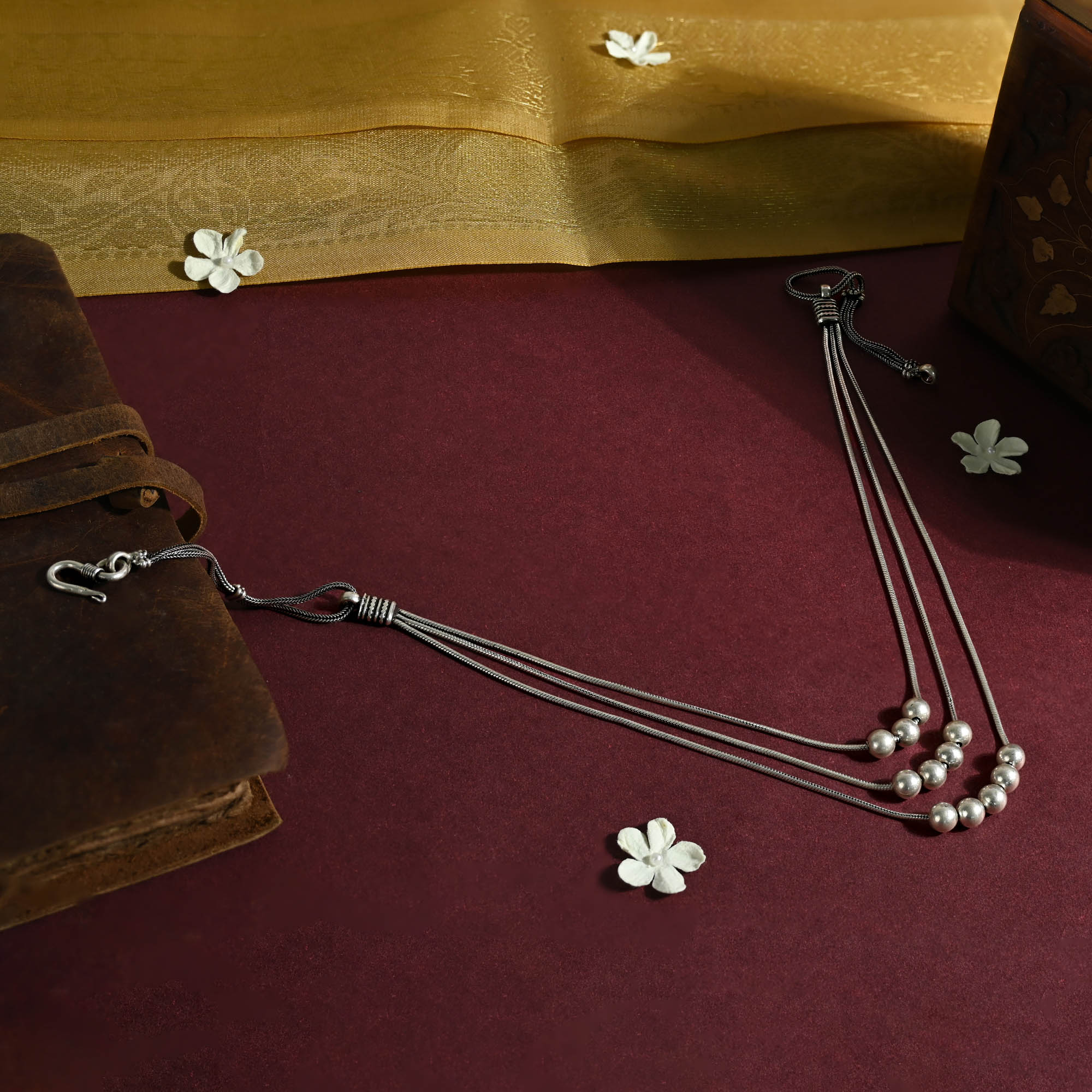 Beaded Accents Layered Silver Necklace - Image 2