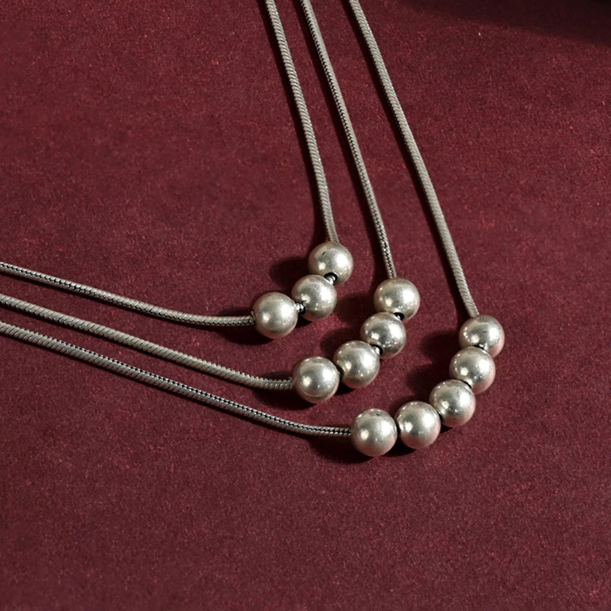 Beaded Accents Layered Silver Necklace - Image 4