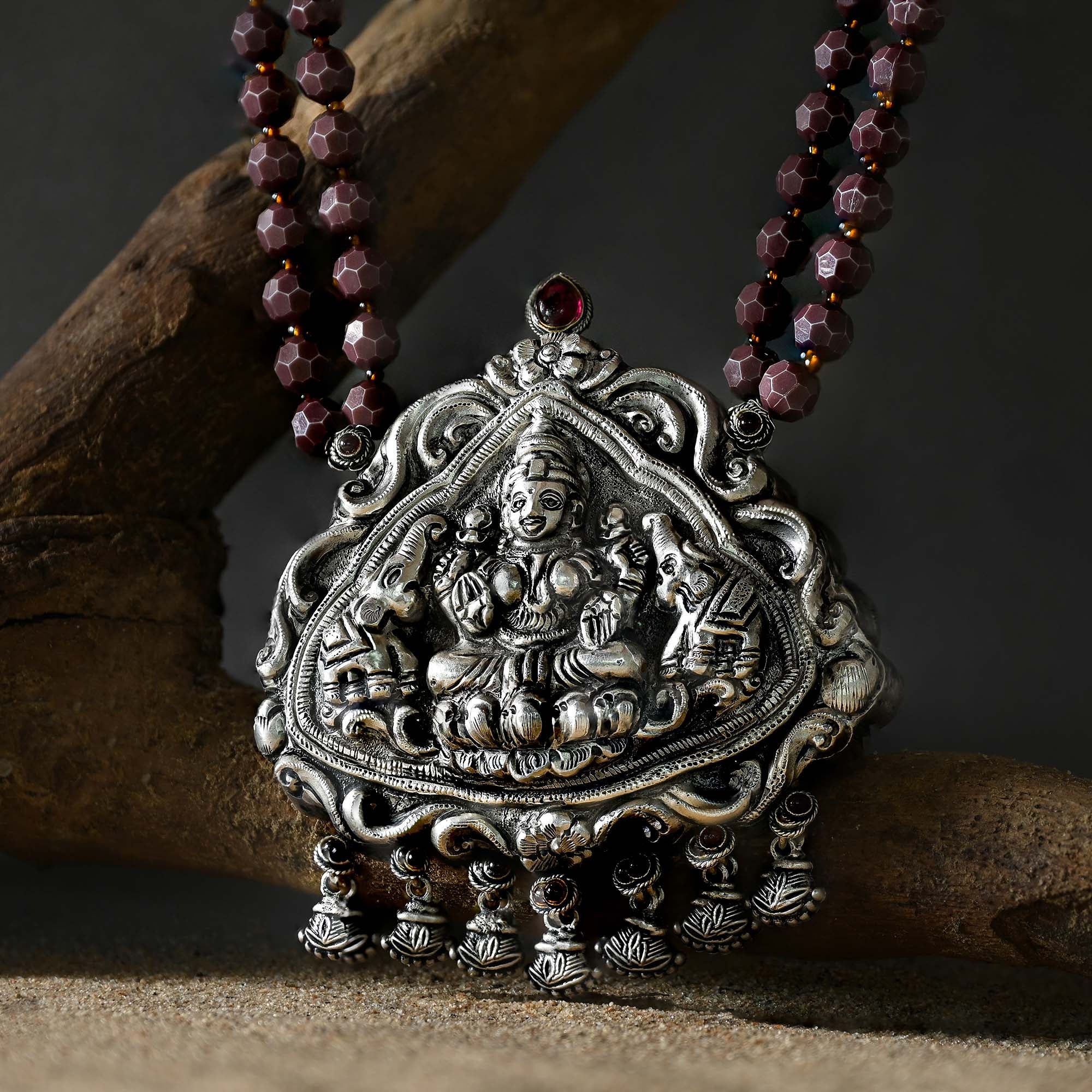 Belladonna Motif Silver Necklace - Image 2