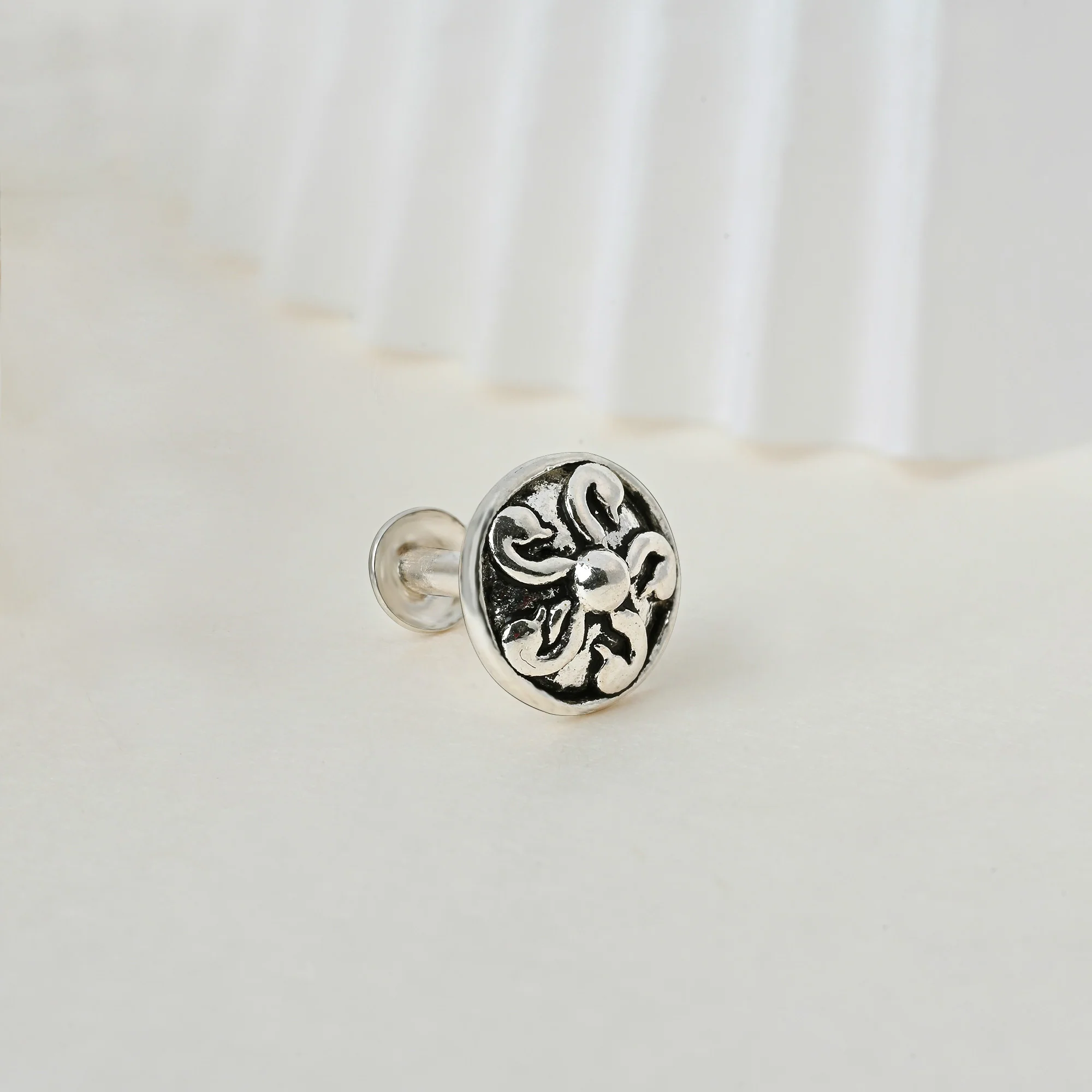 Bird Motif Oxidised Nose Pin - Image 3