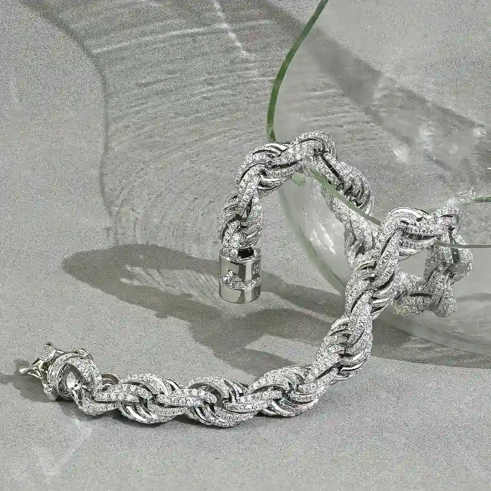 Bold Silver Knot Bracelet - Image 5