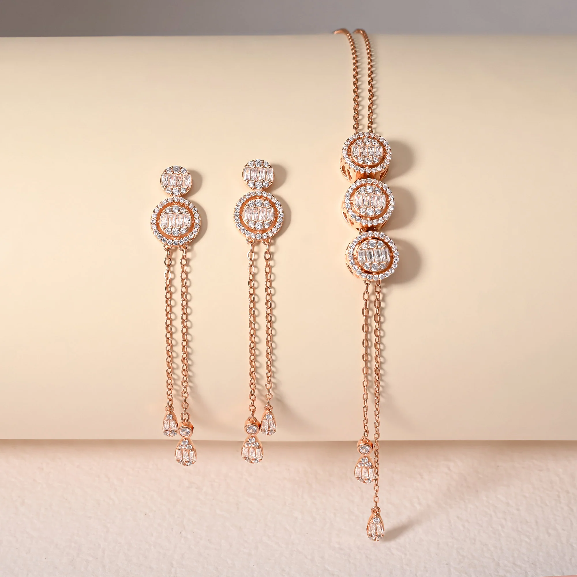 Circlet Symphony Silver Necklace Set - Image 3