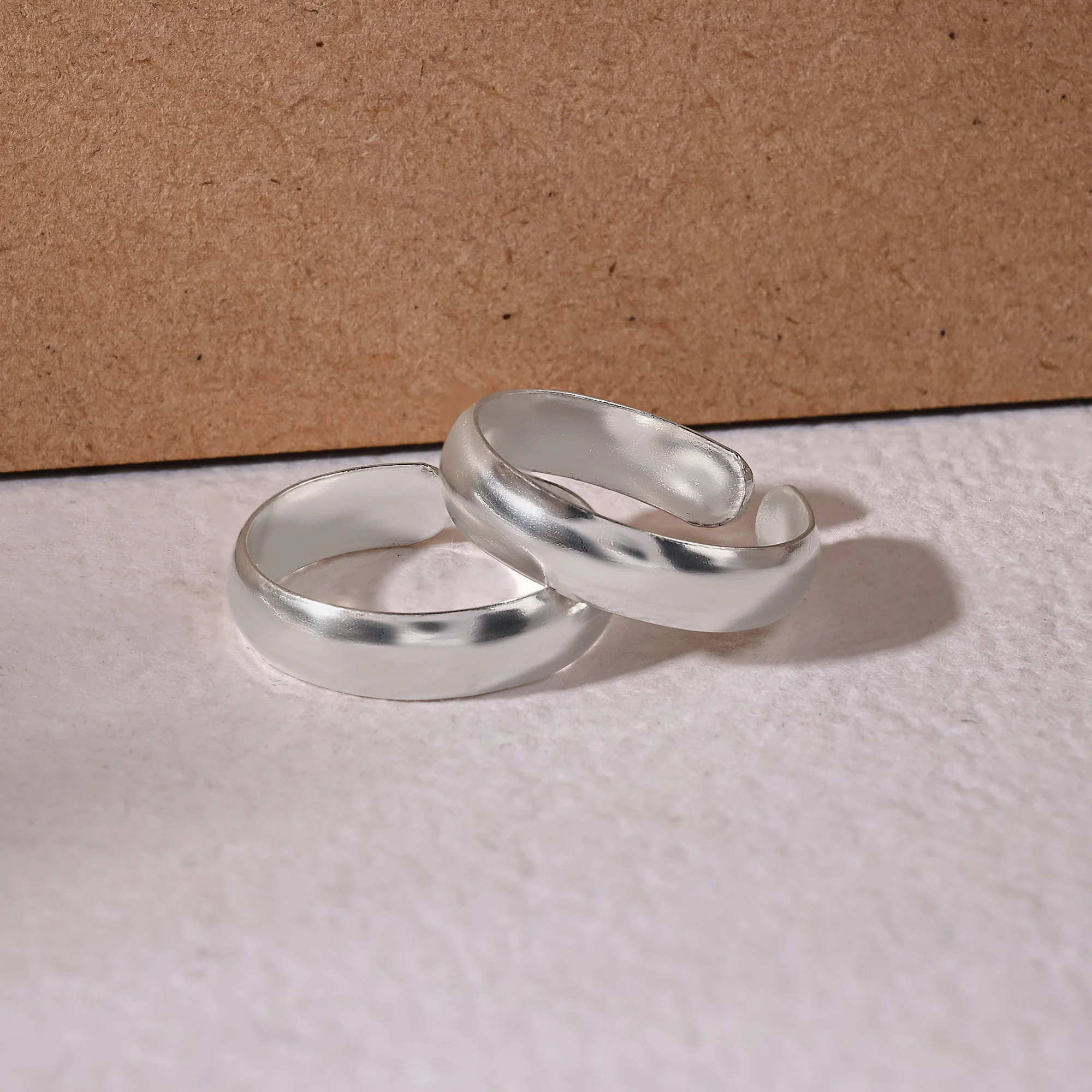 Classic Band Toe Ring - Image 3