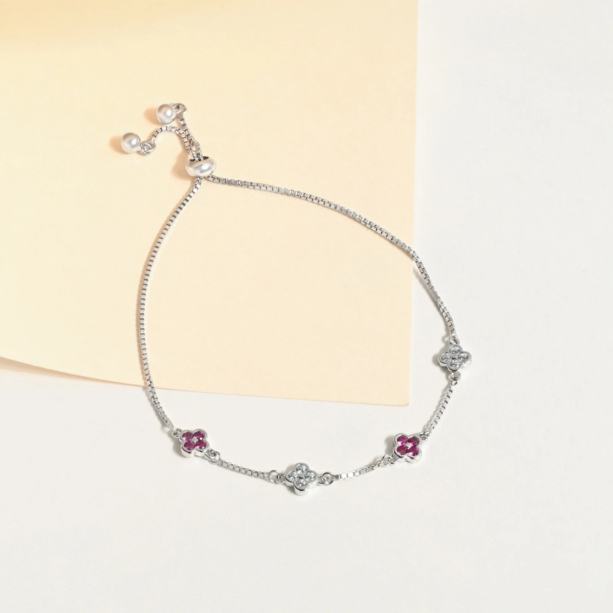 Clover Ornate Silver Chain Bracelet - Image 3