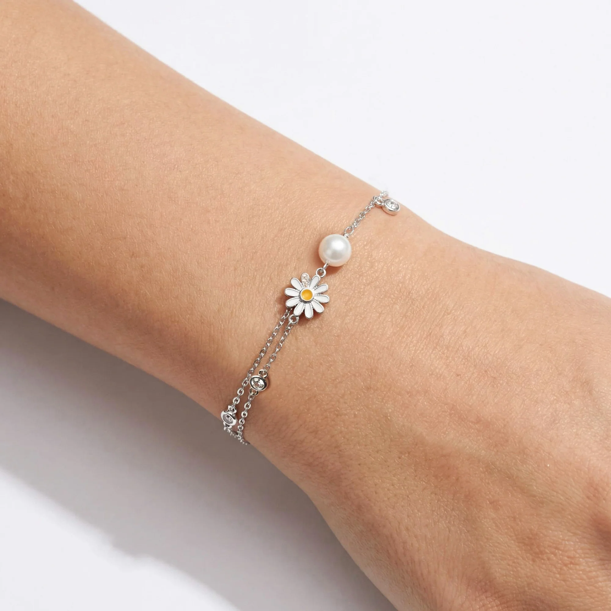 Daisy Pearl Charm Bracelet - Image 4