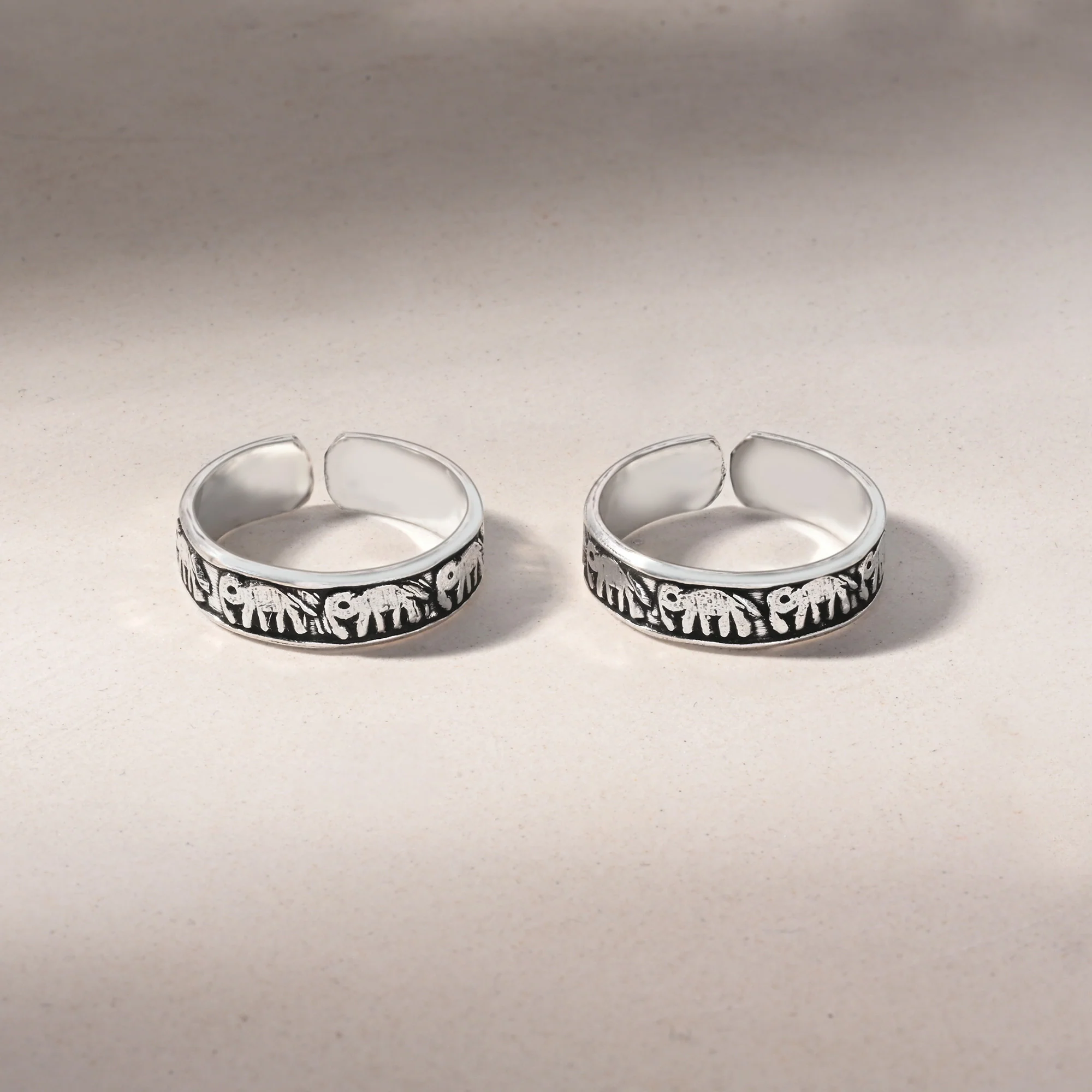 Elephant motif Toe Ring