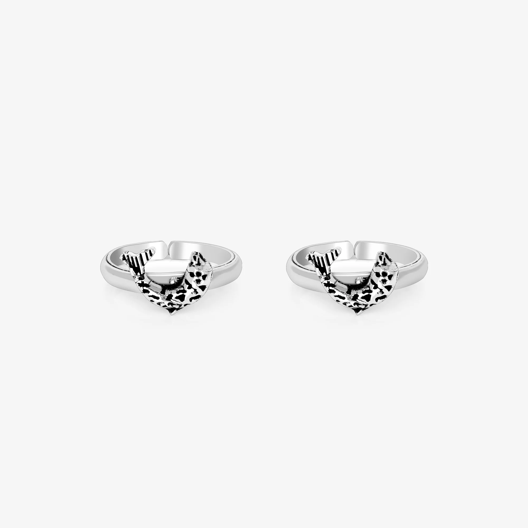 Fish Motif Toe Ring - Image 2