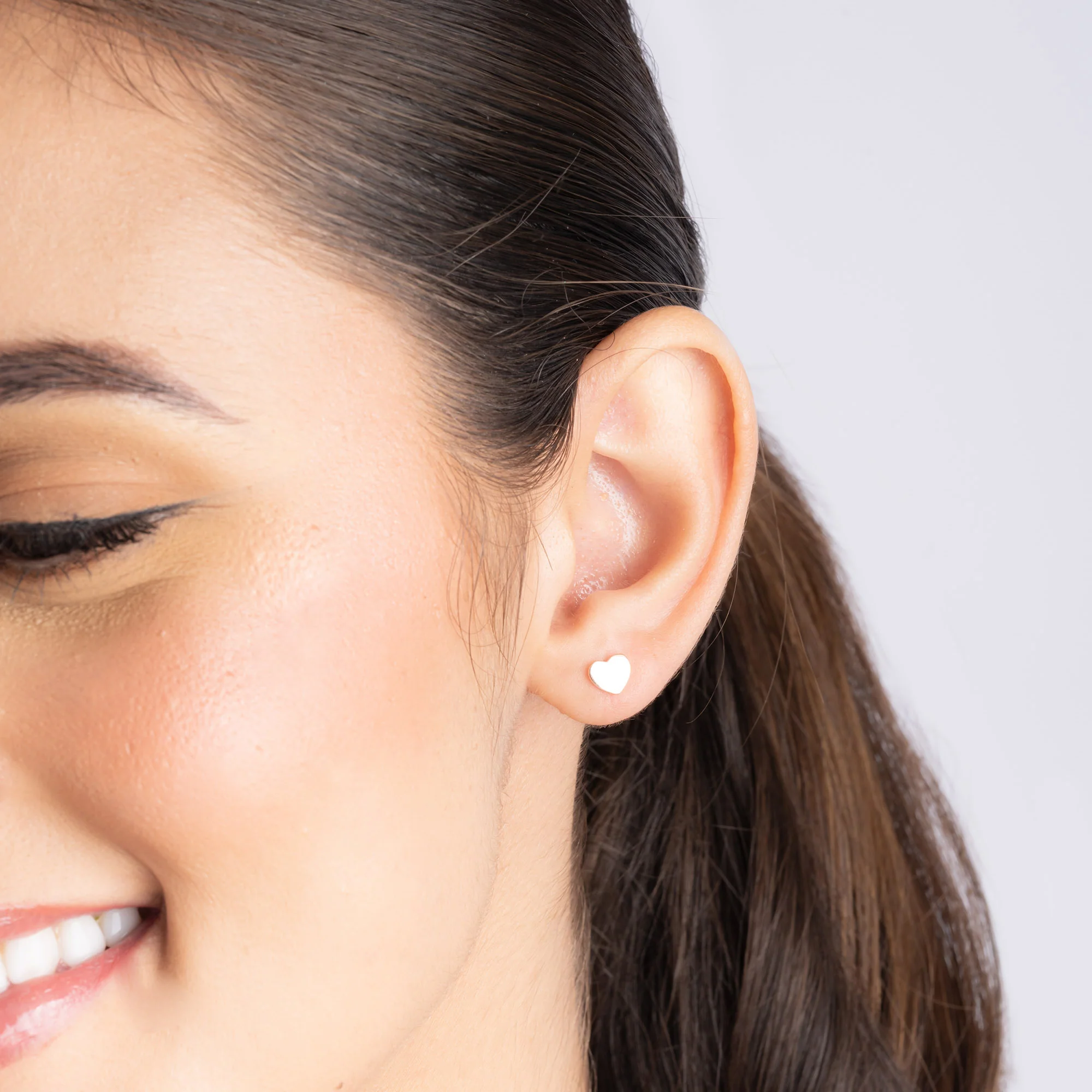 Flat Heart Stud Earring - Image 3