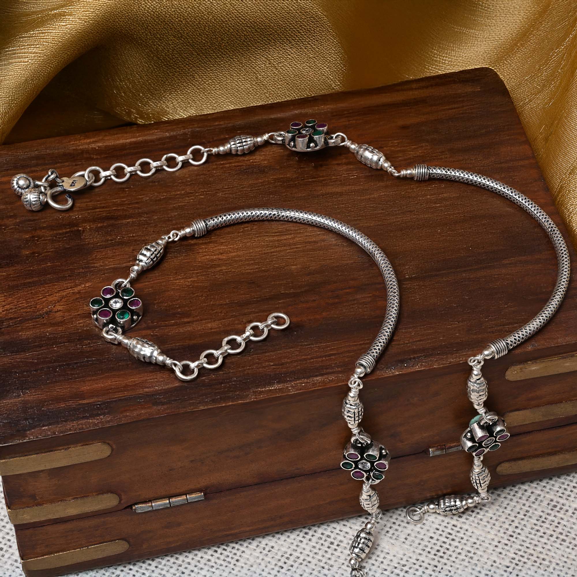 Floral Cluster Silver Anklets - Image 2