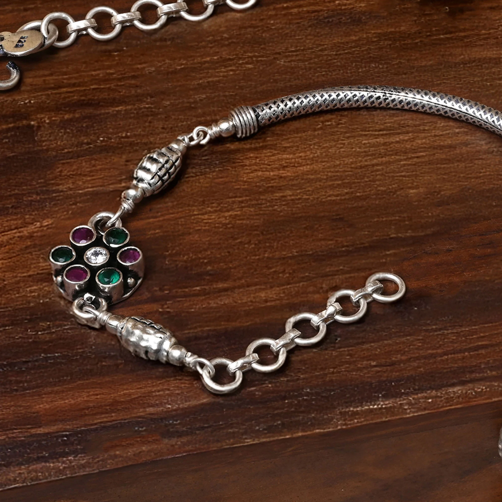 Floral Cluster Silver Anklets - Image 4