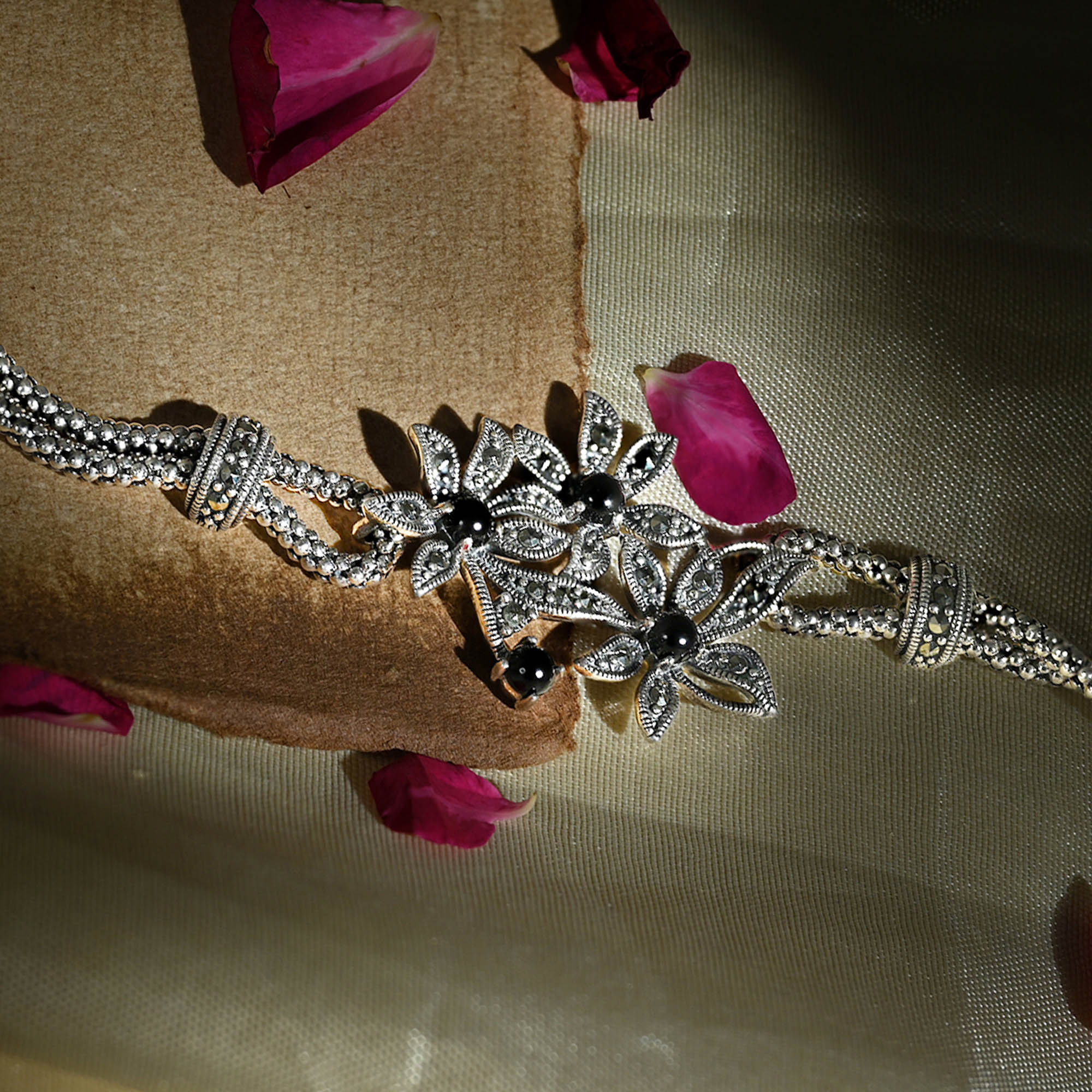 Floral Motif Silver Kada - Image 4