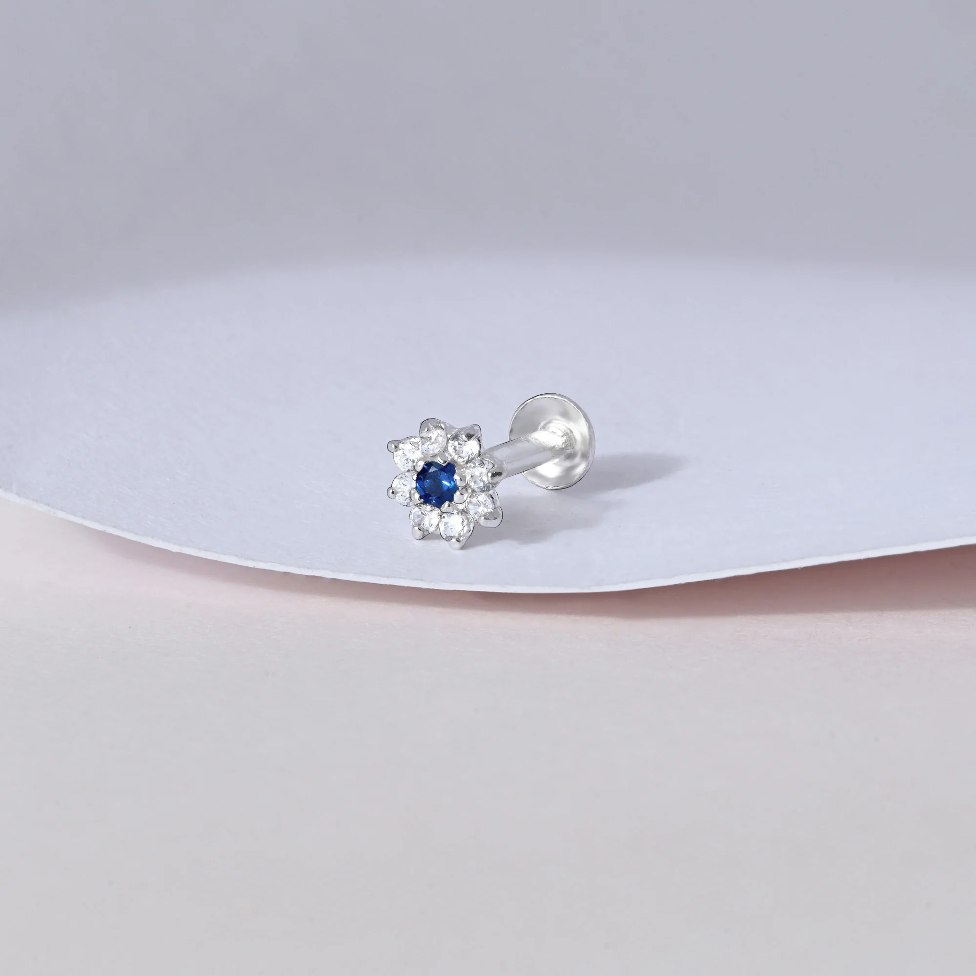 Flower Shape Silver Nose Pin - Image 11