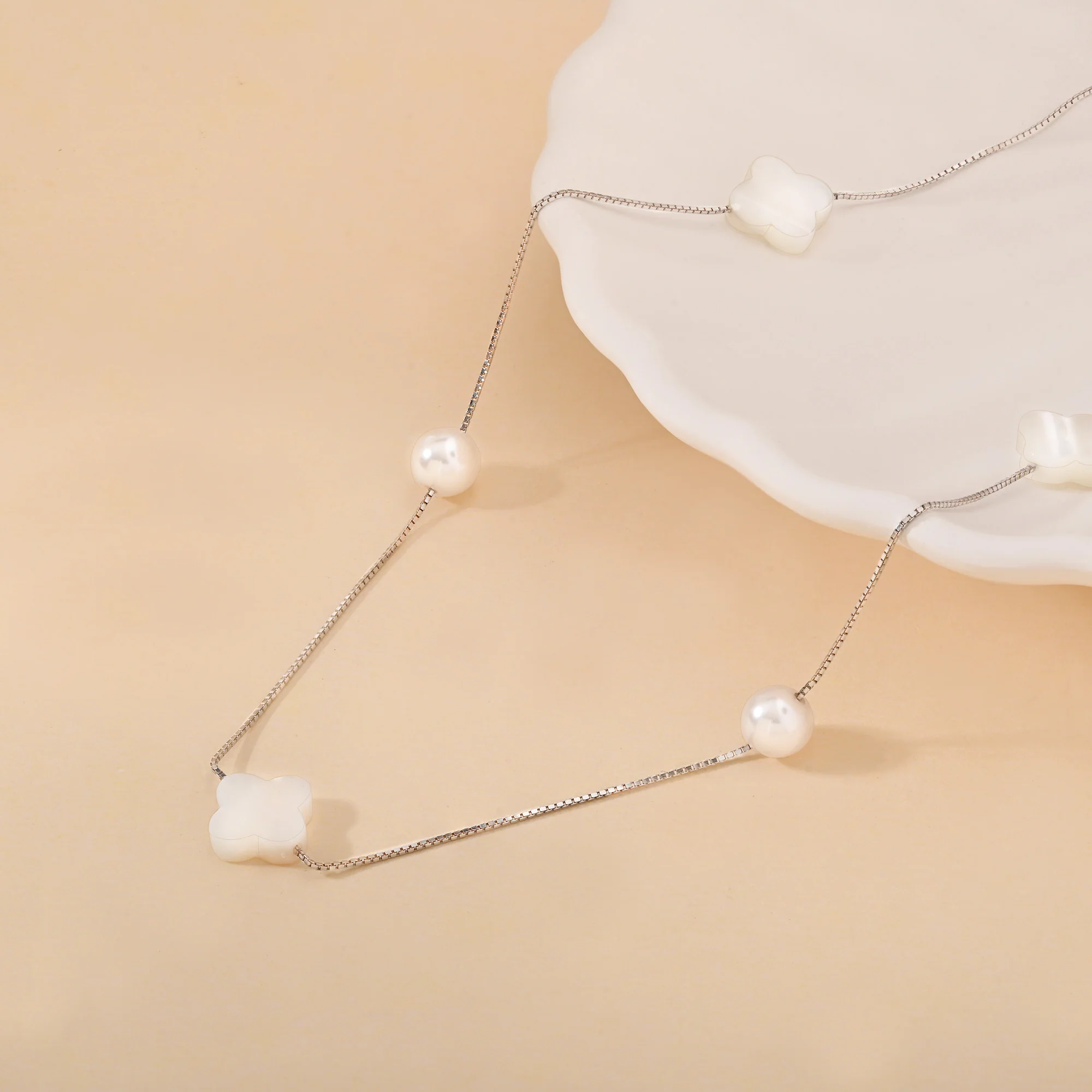 Flowers & Pearls Necklace - Image 8