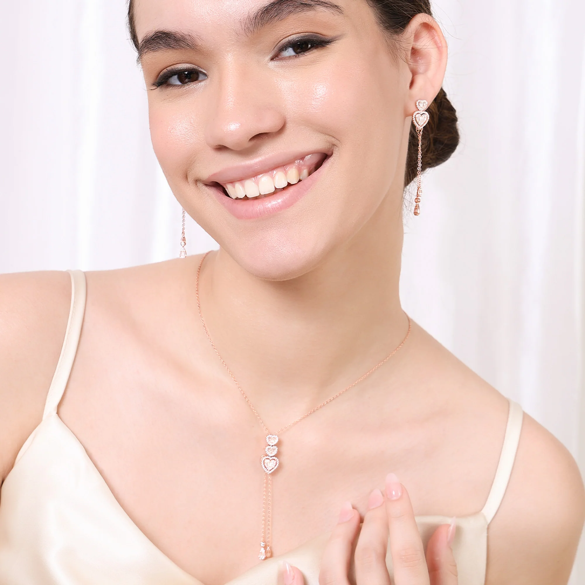 Graceful Heartstrings Silver Necklace Set - Image 5