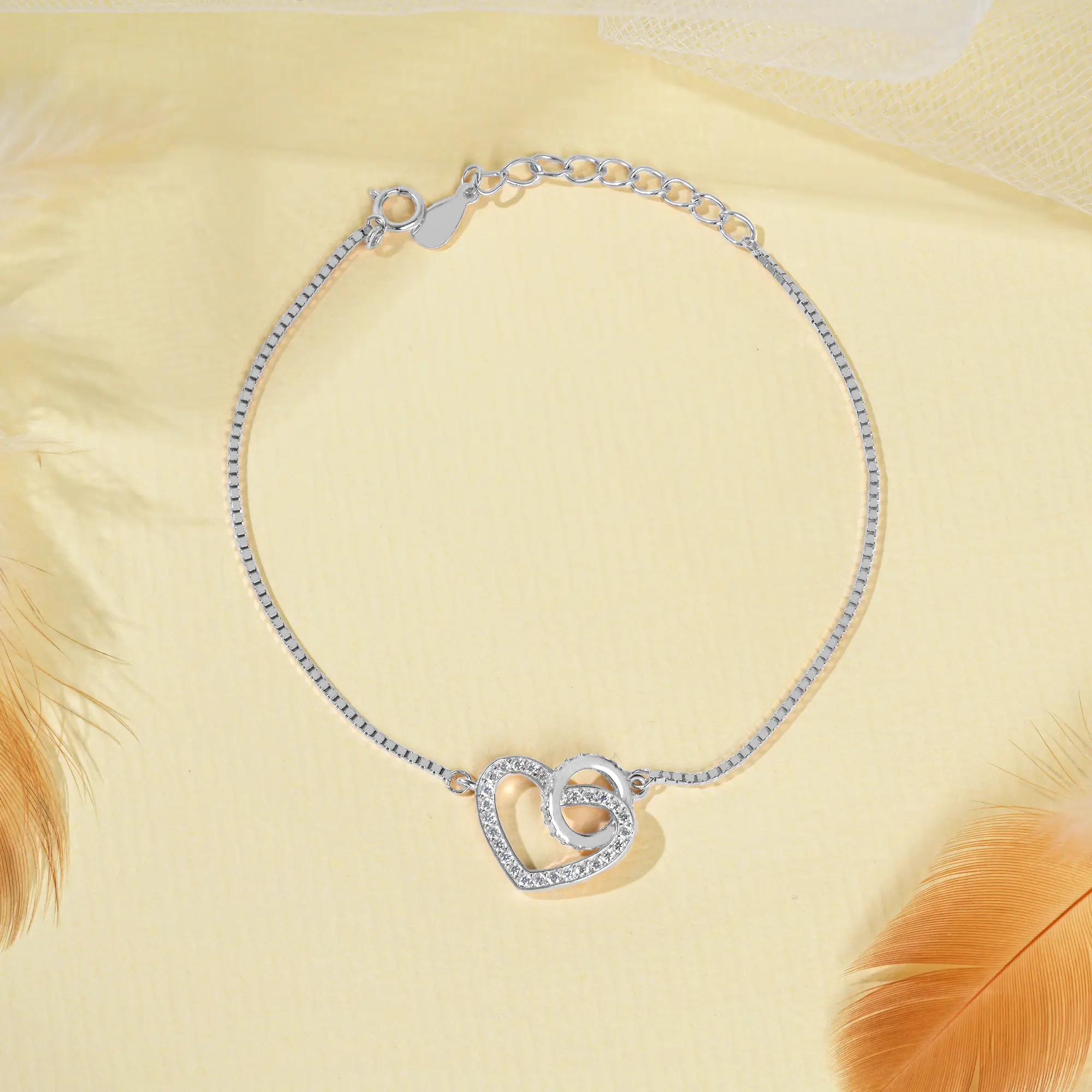 Heart Circle Bracelet - Image 3