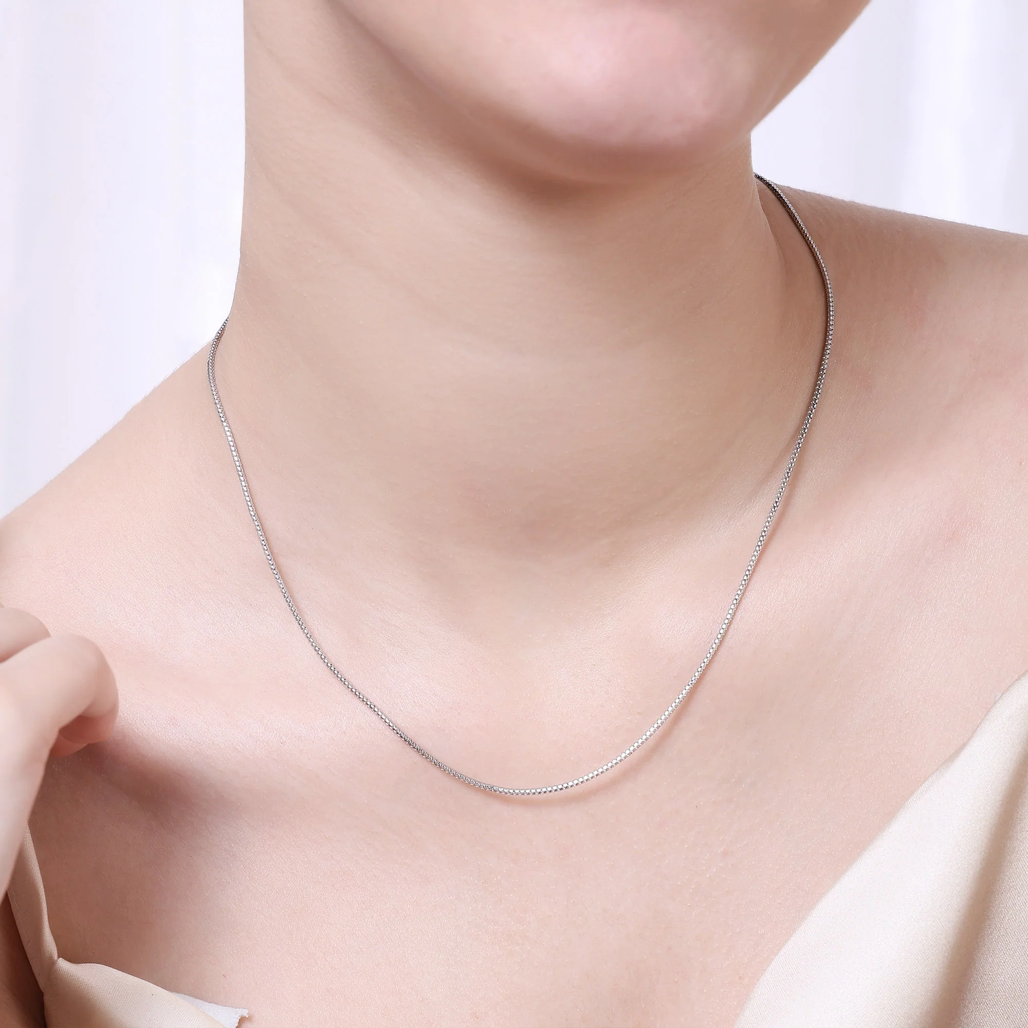 Fishbone Silver Chain - Image 3