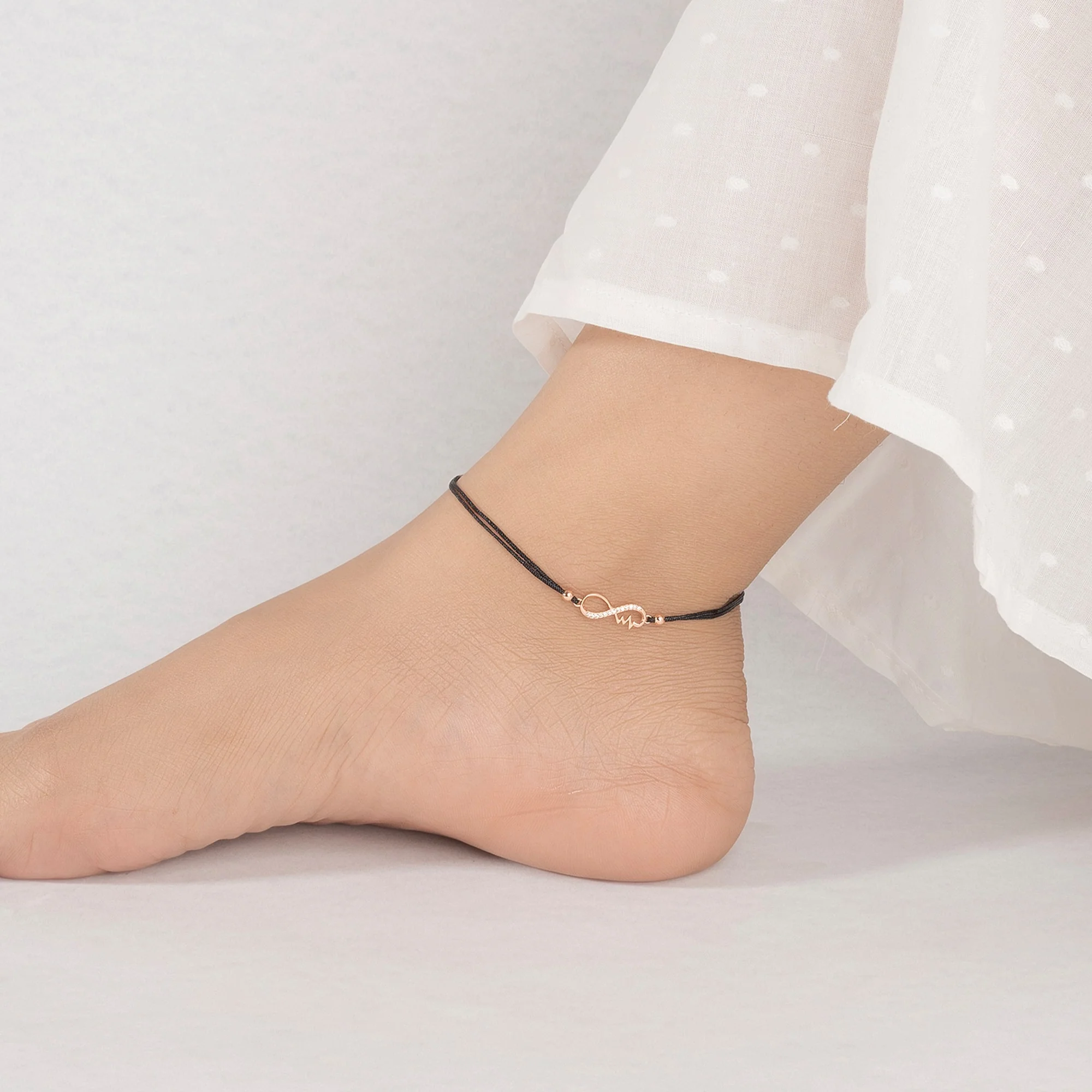 Infinity Shape Anklet - Image 3