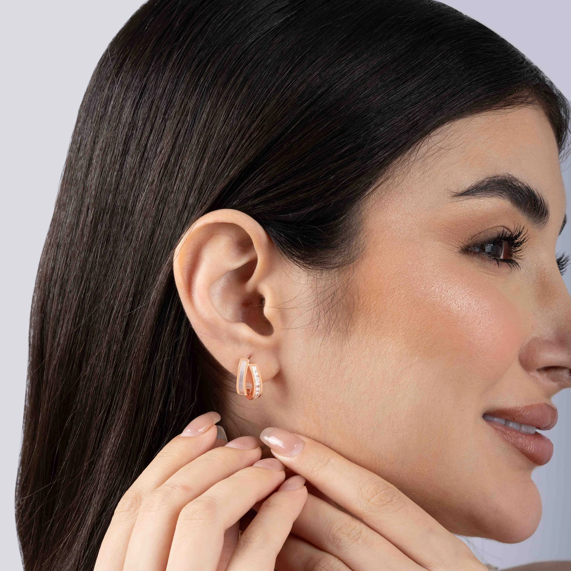 Interlinking Curve Silver Studs - Image 3
