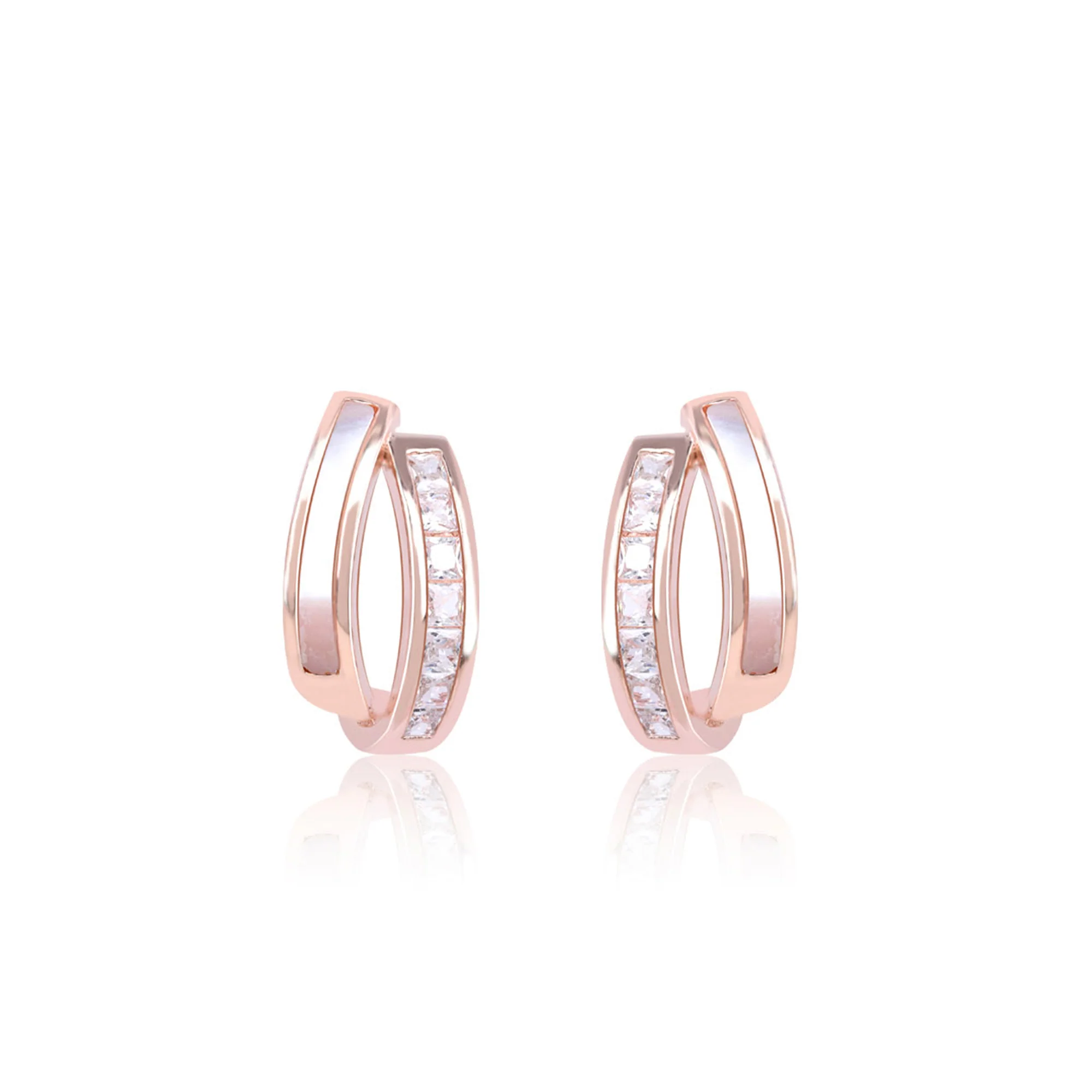 Interlinking Curve Silver Studs - Image 4