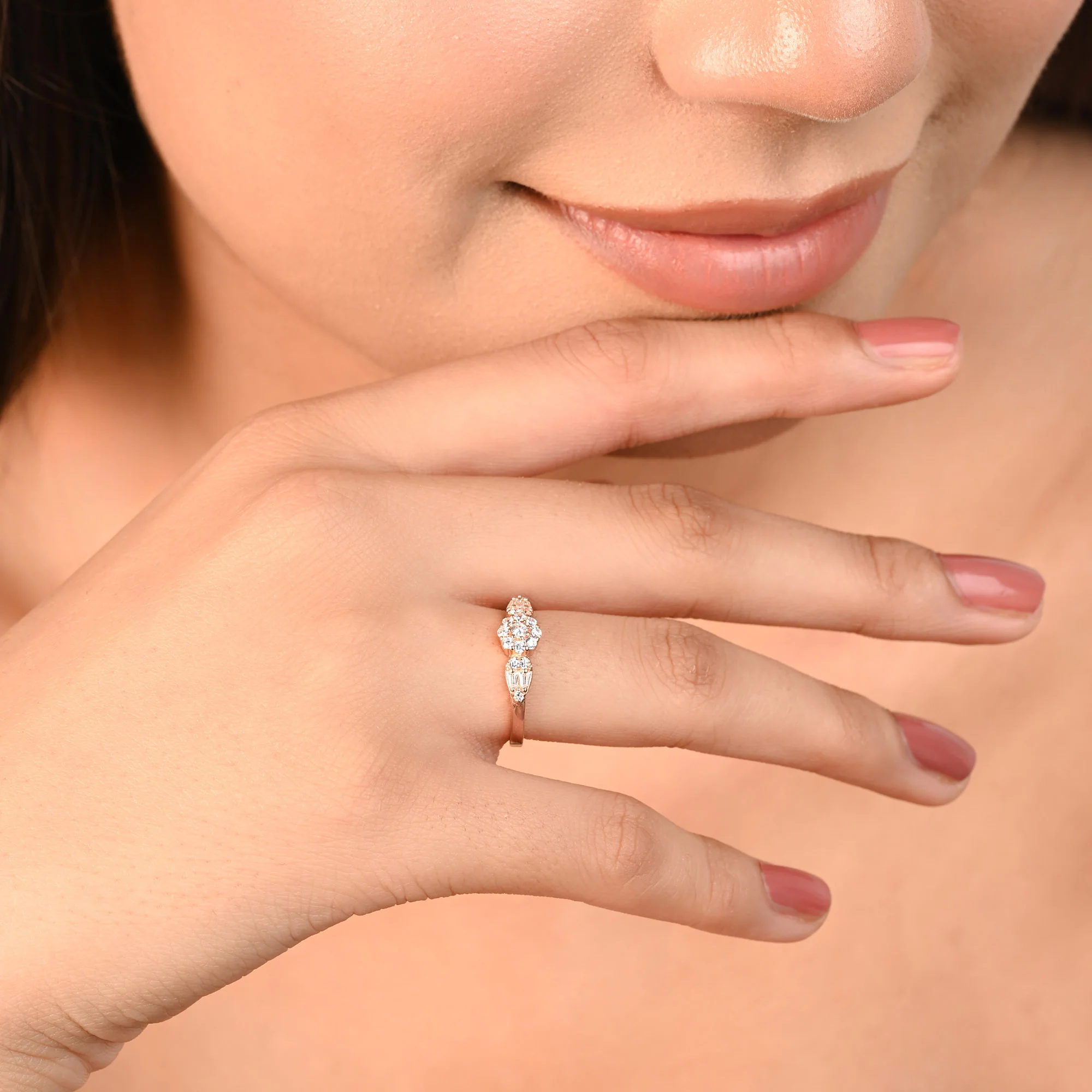 Leaf Accent Cluster CZ Silver Ring - Image 8