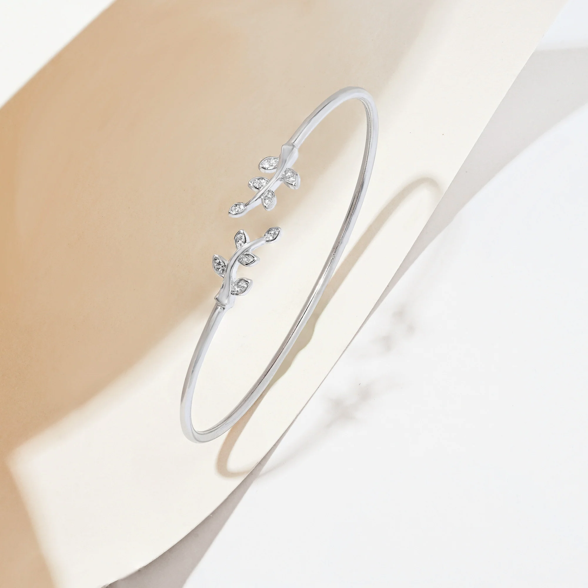 Leaflet Silver Kada