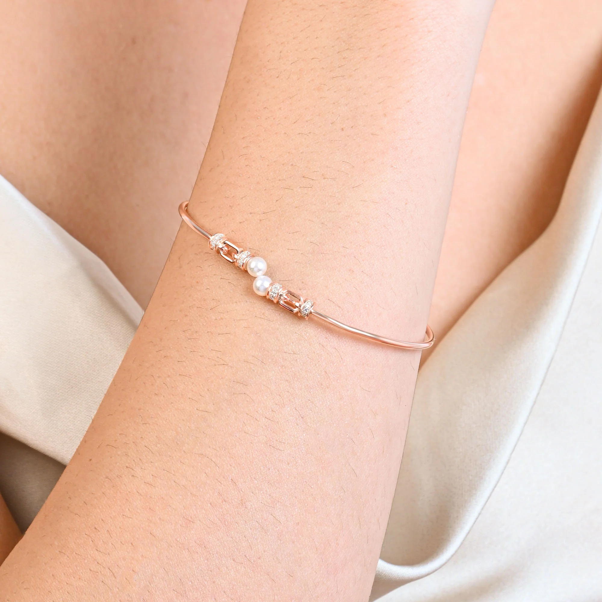 Linked Pearl Silver Kada - Image 3