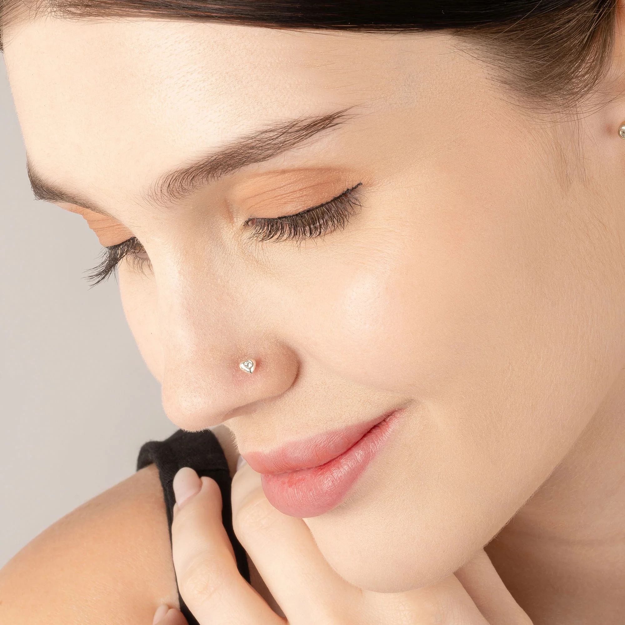 Love Dot Nose Pin - Image 5