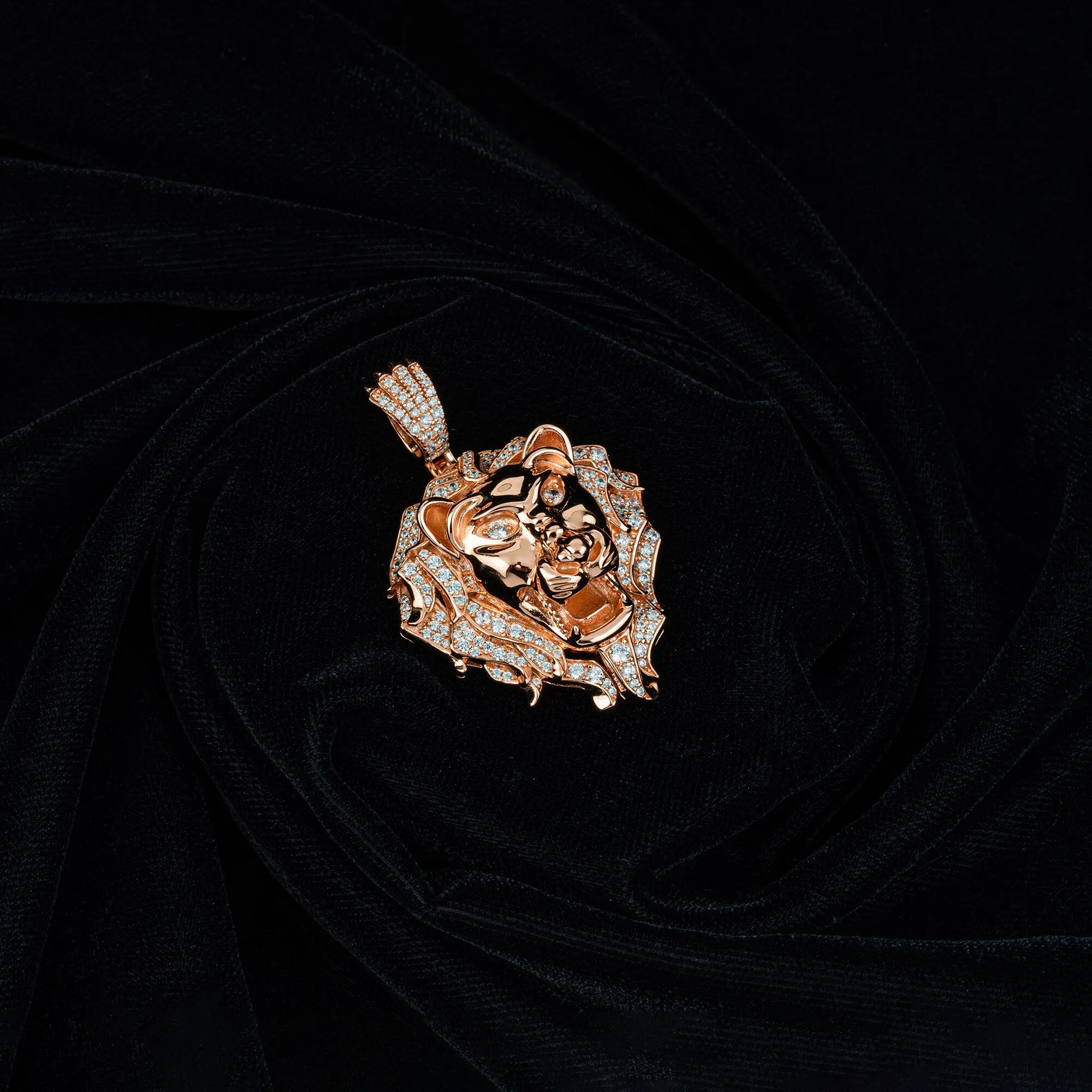 Majestic Roar Zircon Studded Rose Gold Locket - Image 2