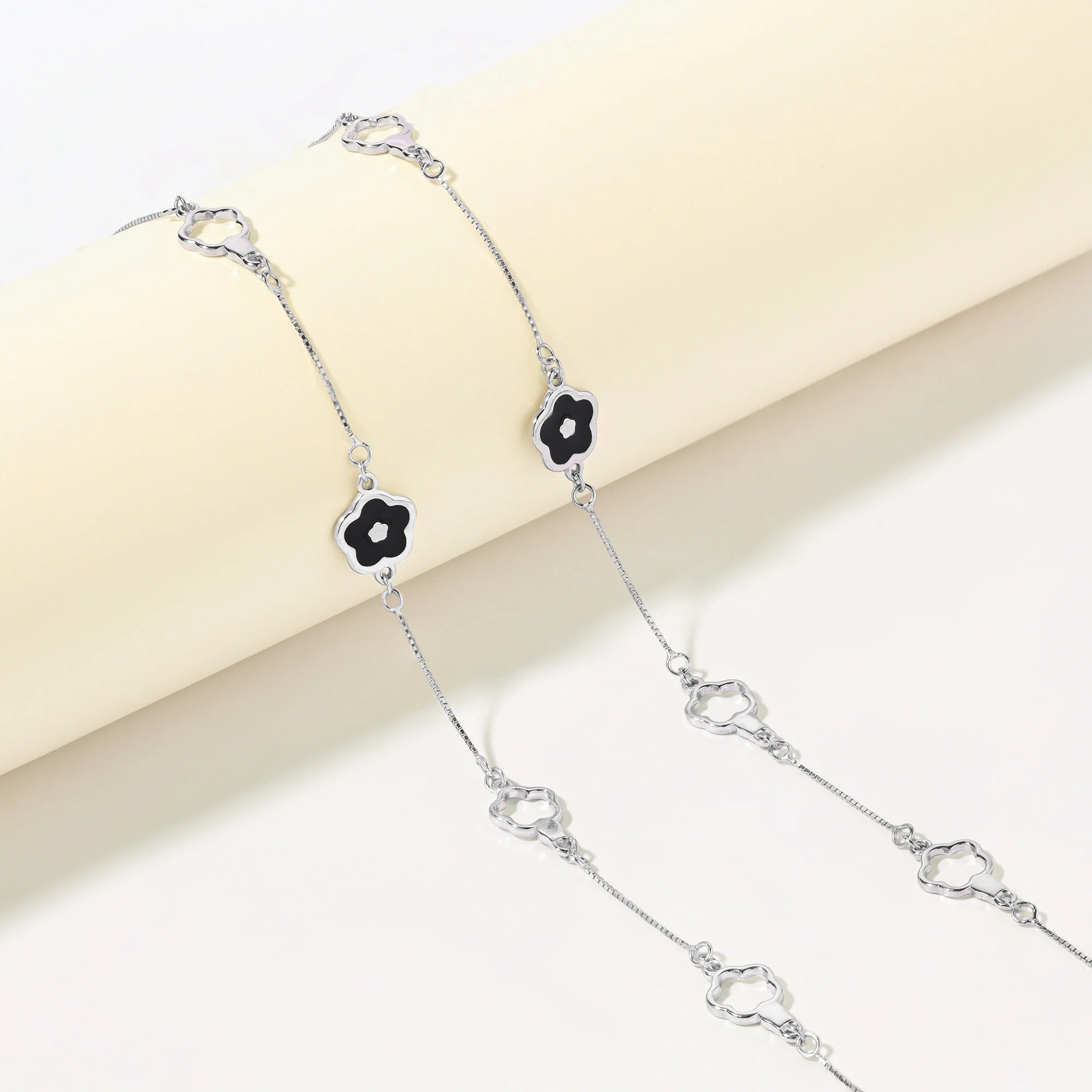 Midnight Bloom Silver Anklet - Image 6