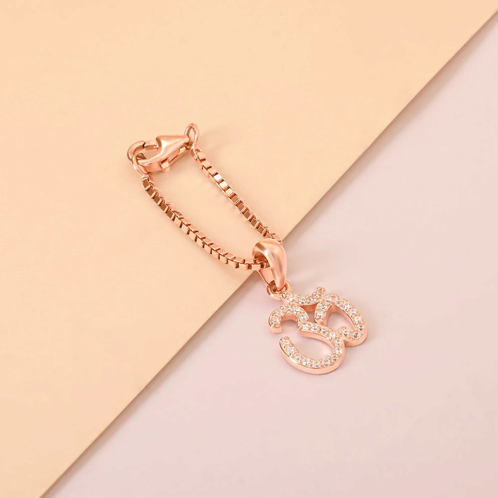 Om Charm - Image 10
