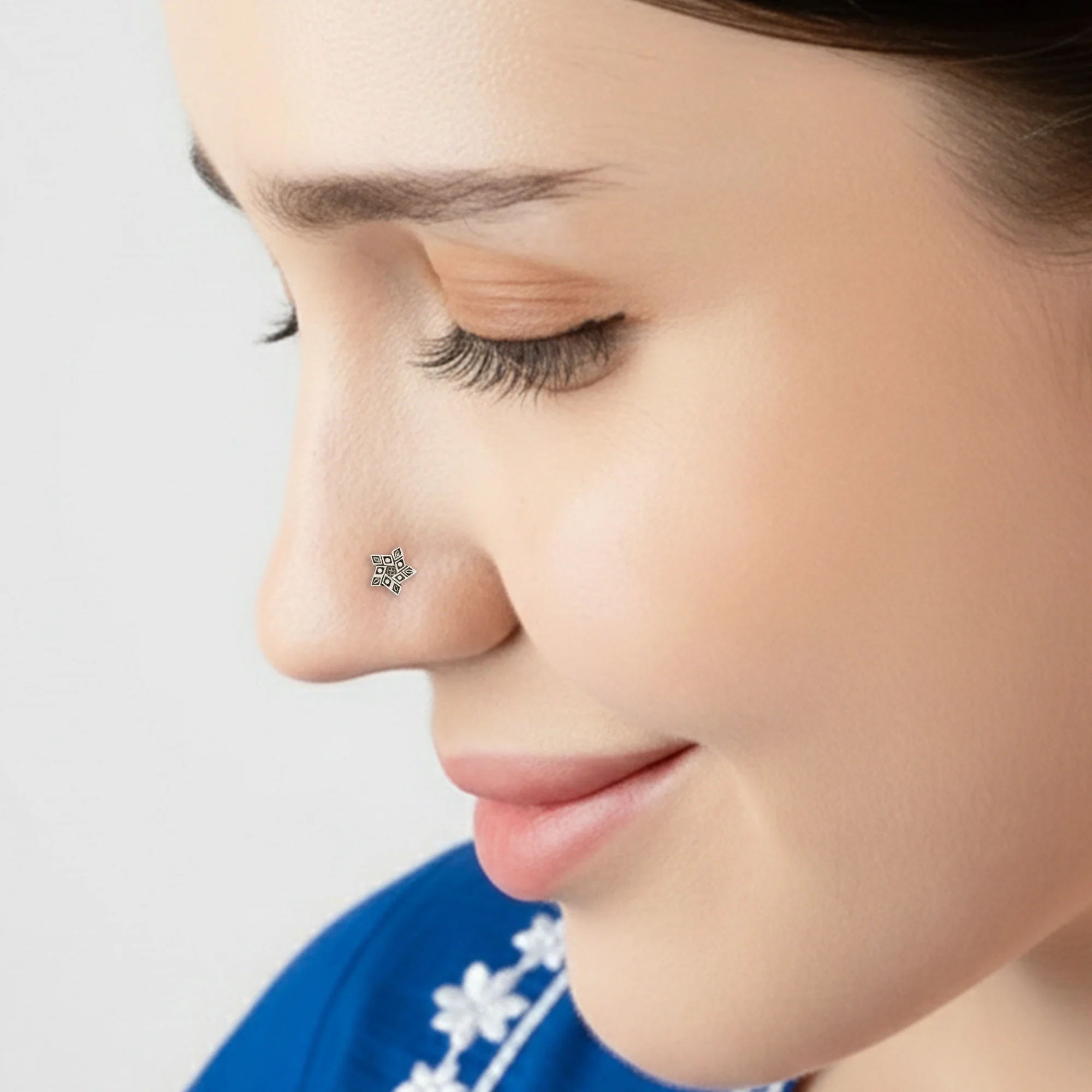 Panch-Tara Oxidised Silver Nose Pin - Image 3