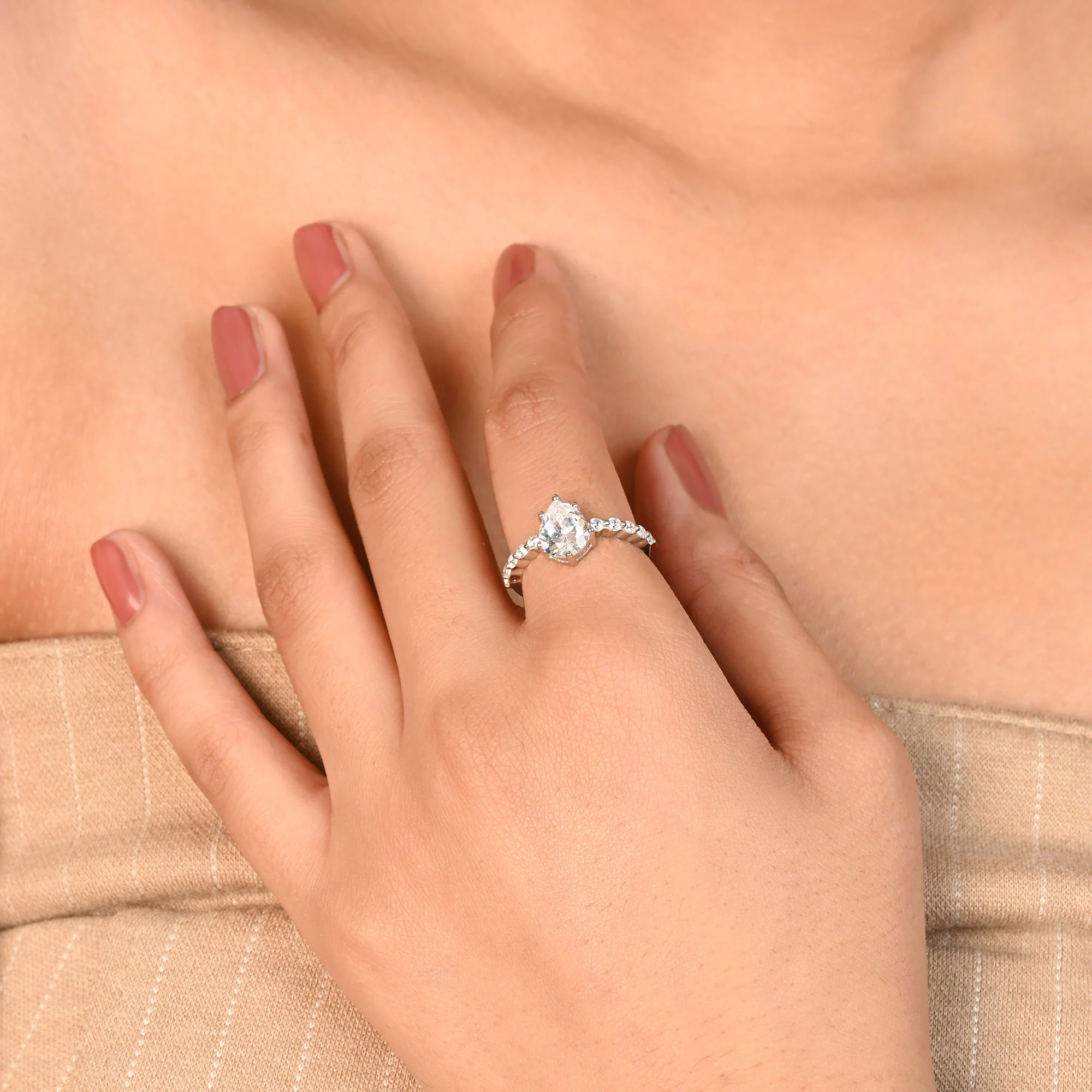Pear Classic Accent Ring - Image 3