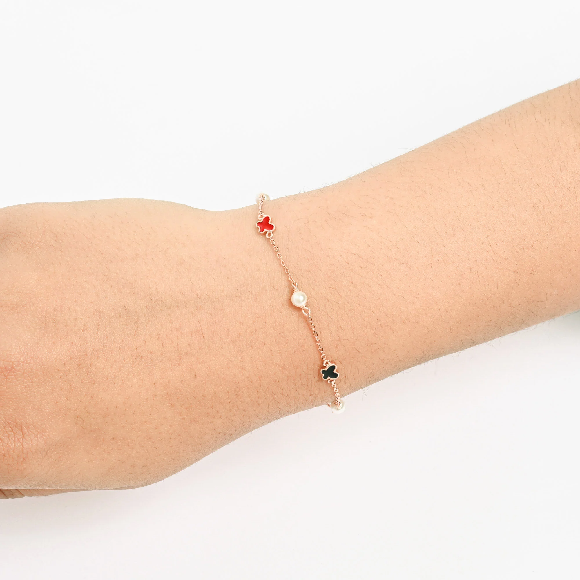 Pearl Clover Chain Bracelet - Image 4