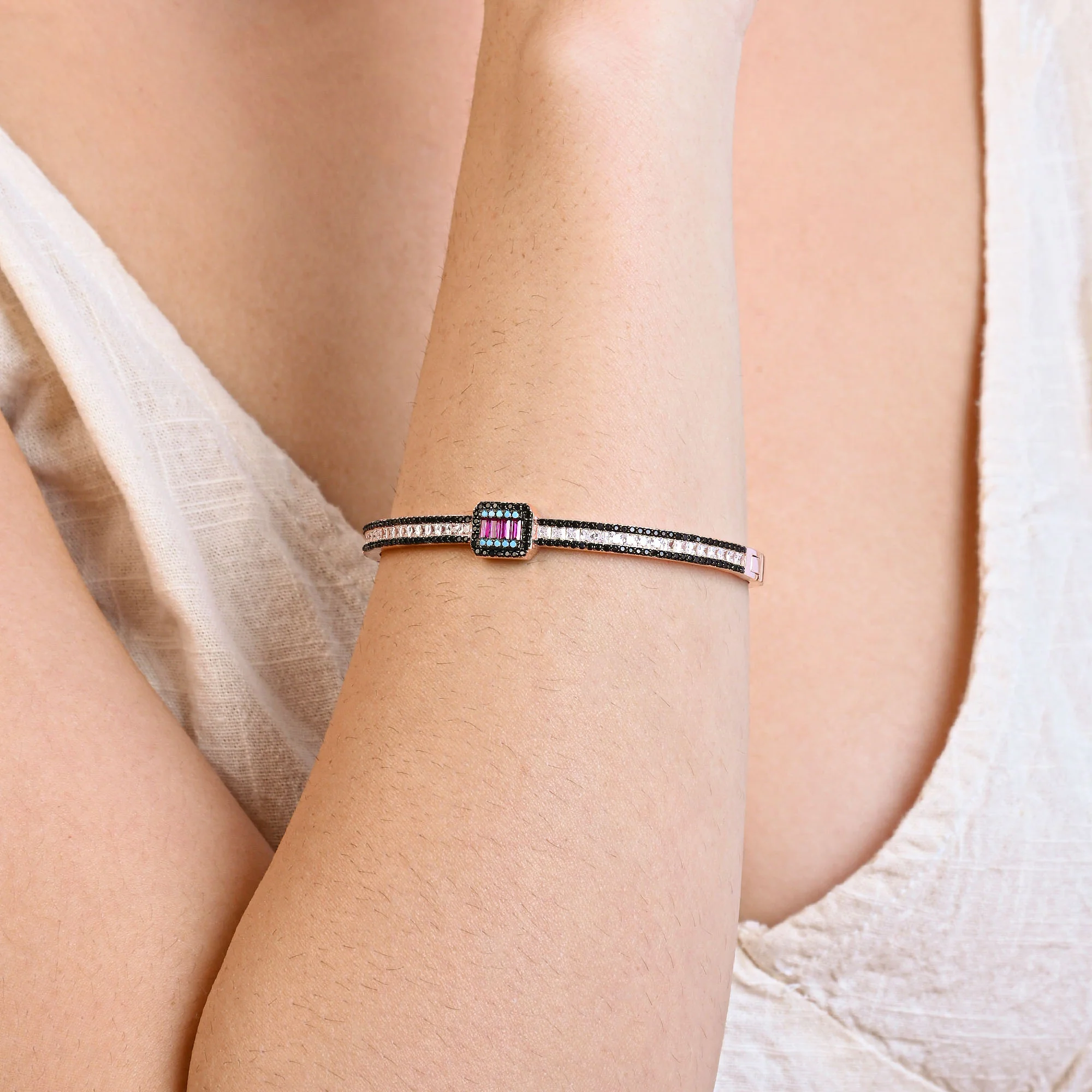 Prism Charm Silver Kada - Image 4