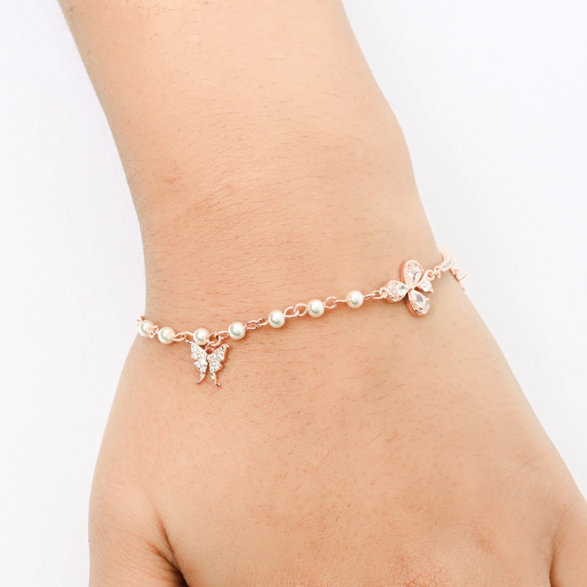 Rose Gold Pearl Bracelet - Image 3