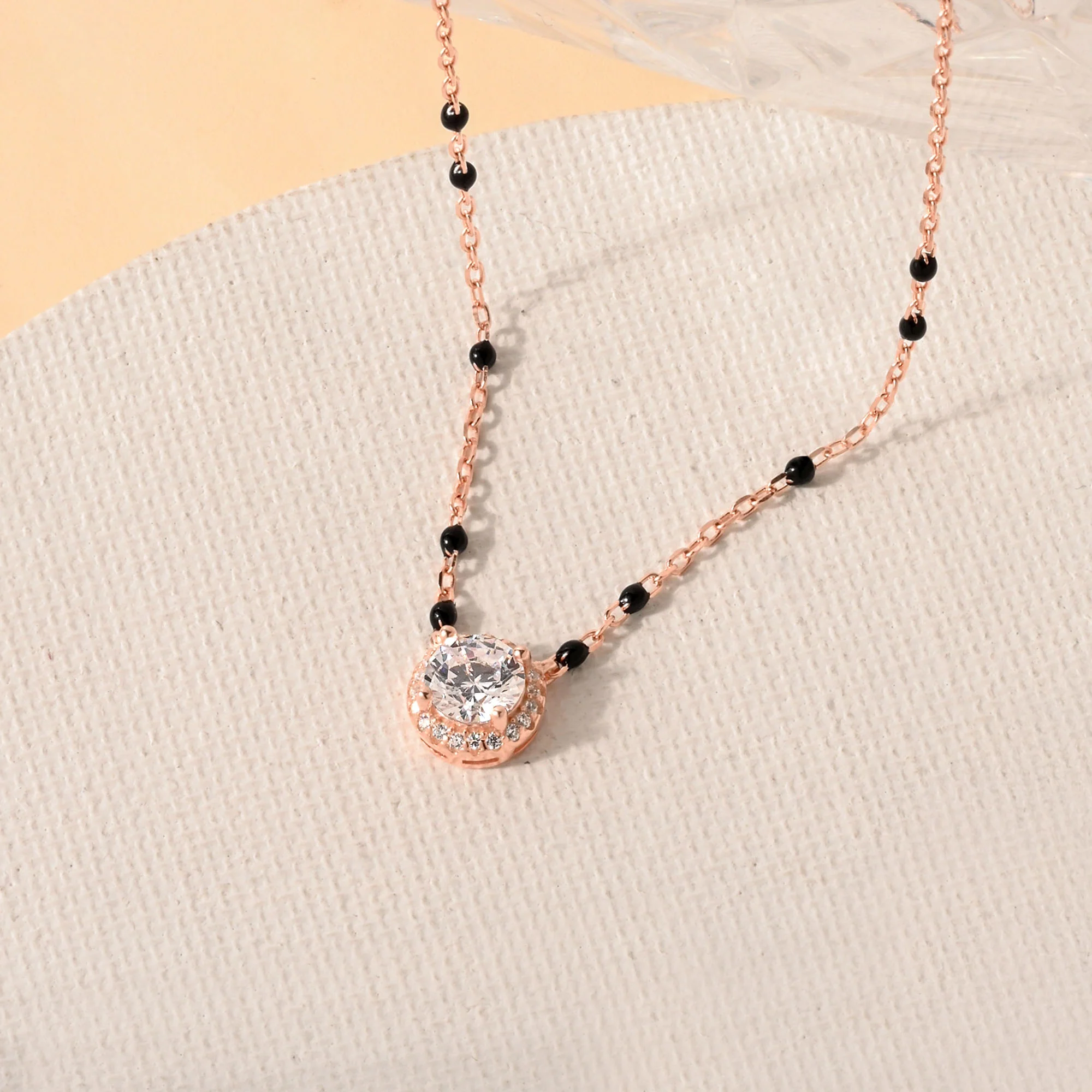 Round Halo Mangalsutra - Image 8