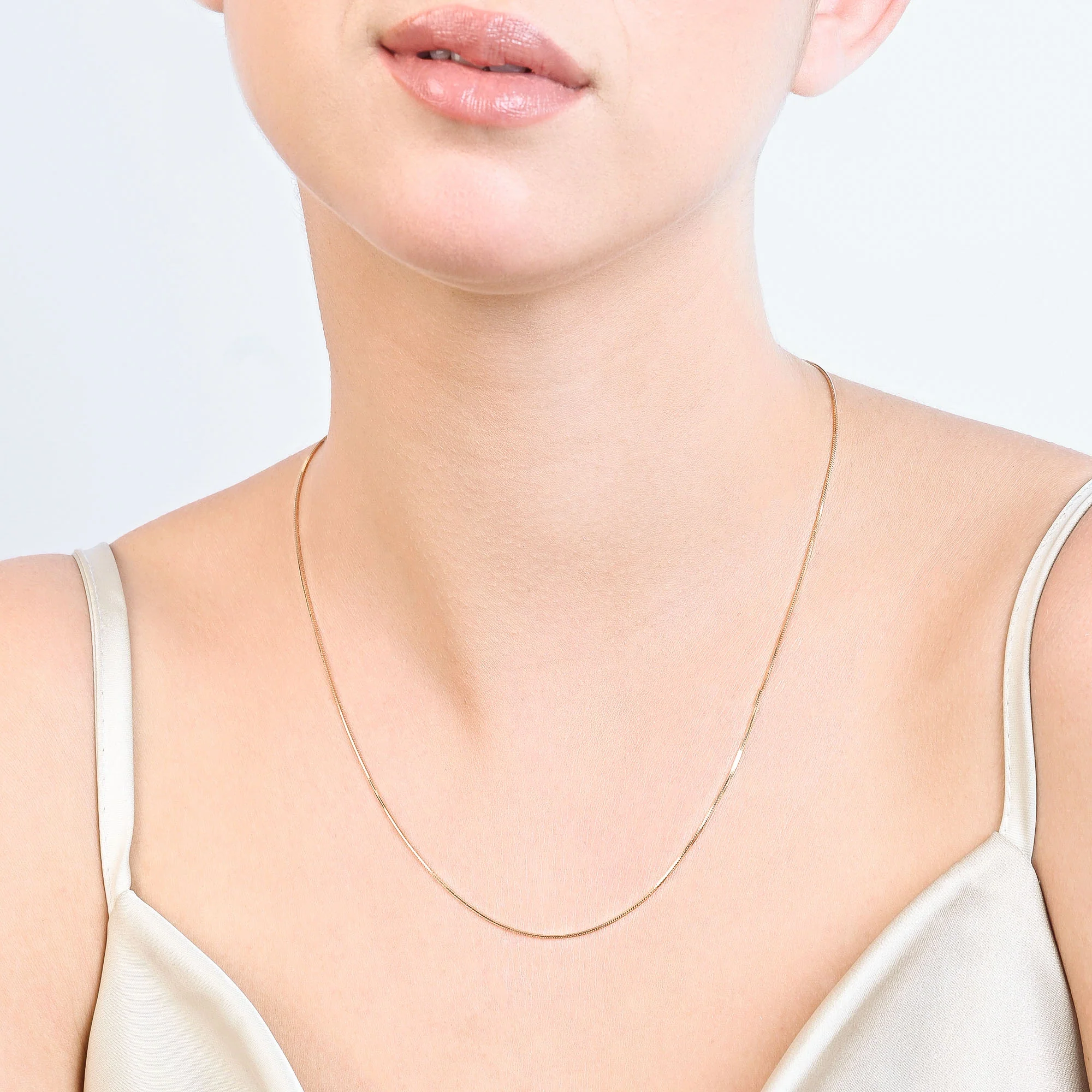 Sleek Snake Silver Chain - Image 4