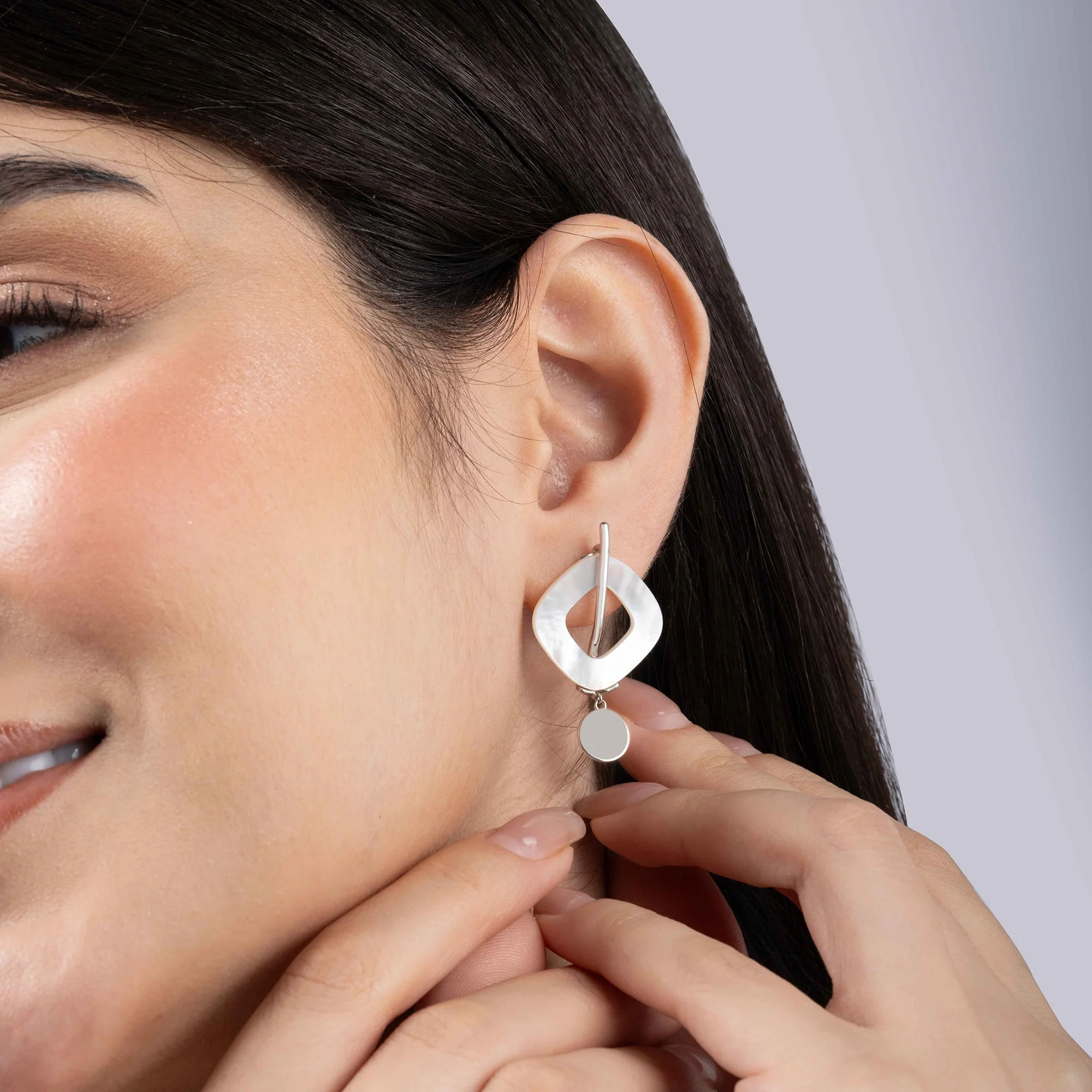 Sleek Statement Dangler - Image 10