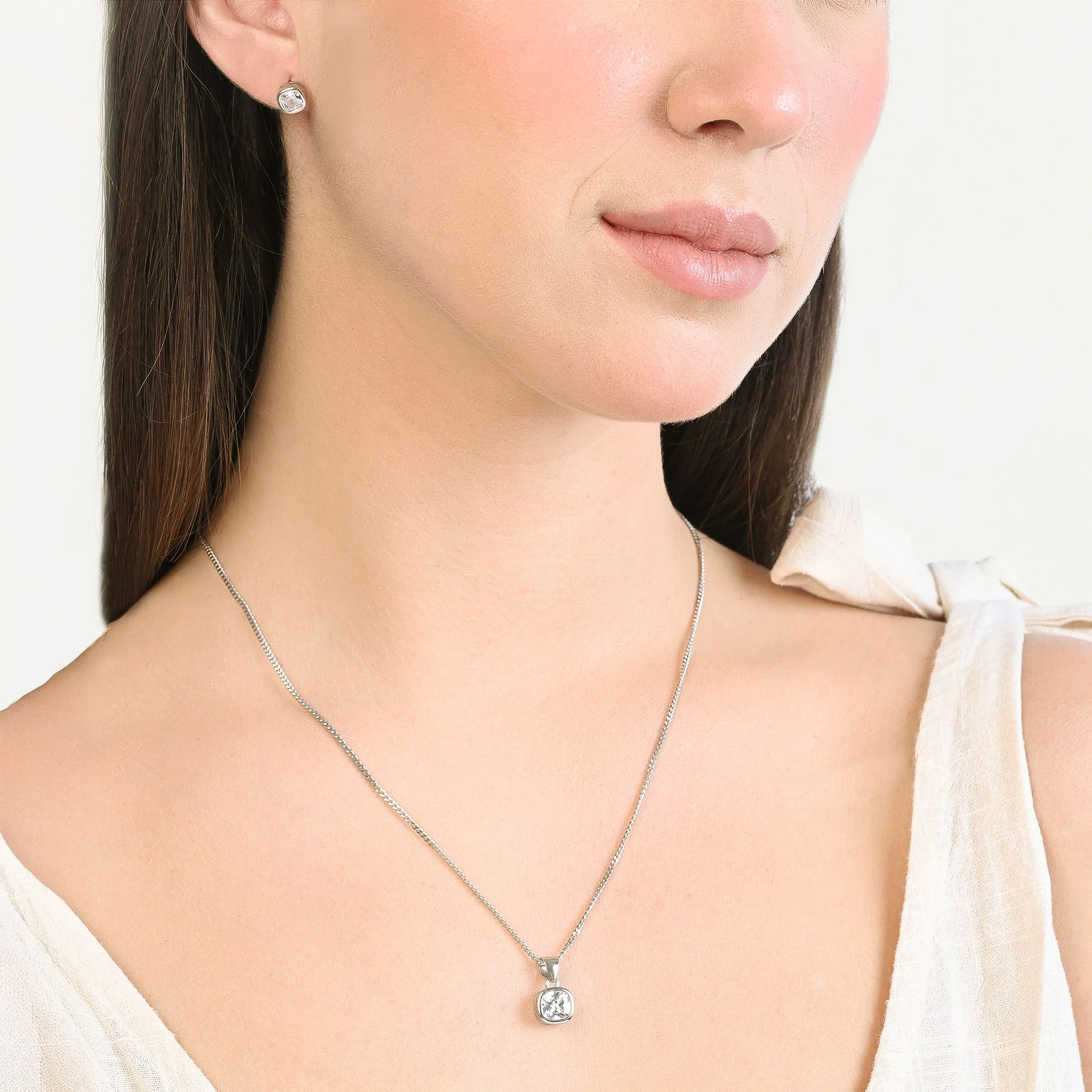 Solitaire Pendant Set - Image 4