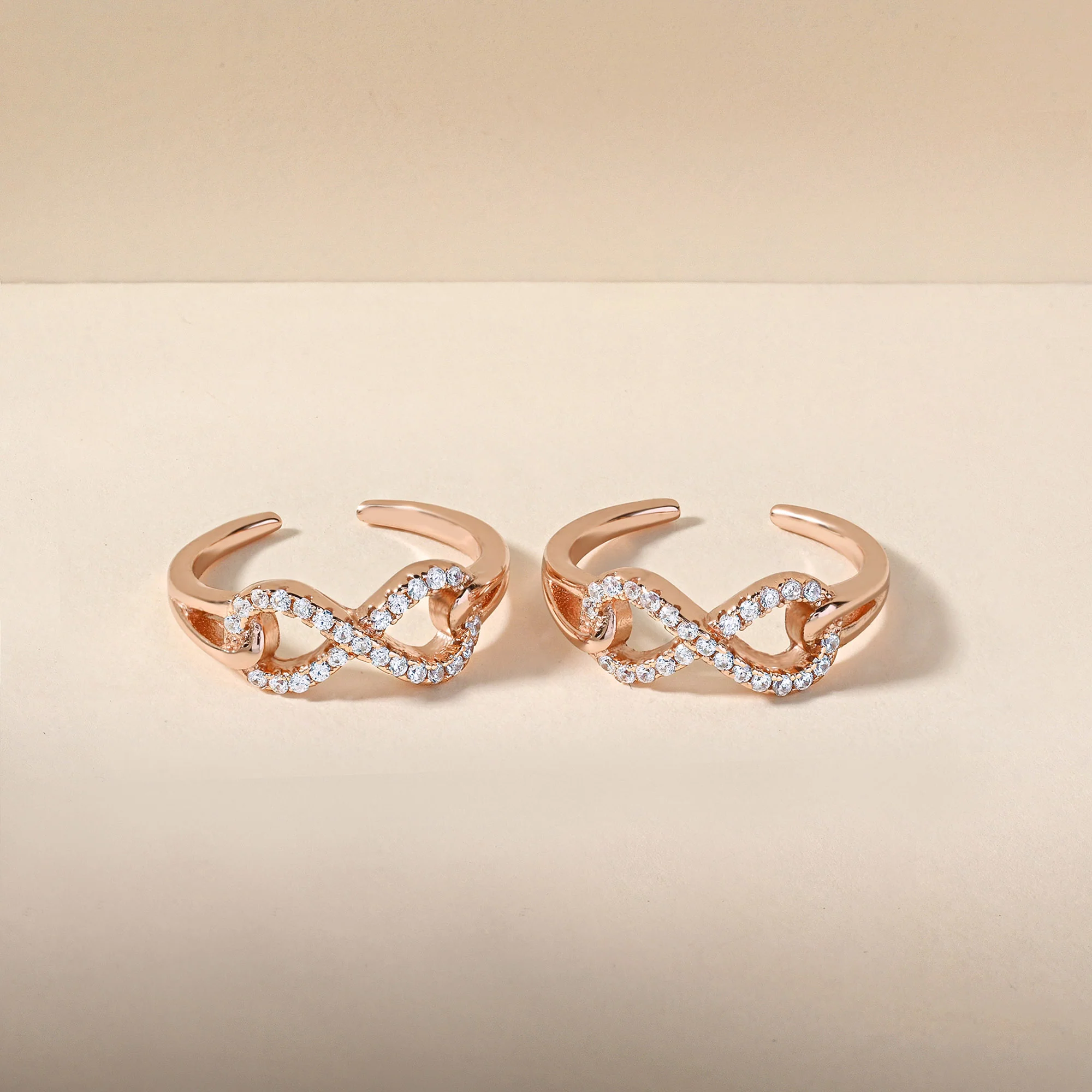 Stone Infinity Toe Ring