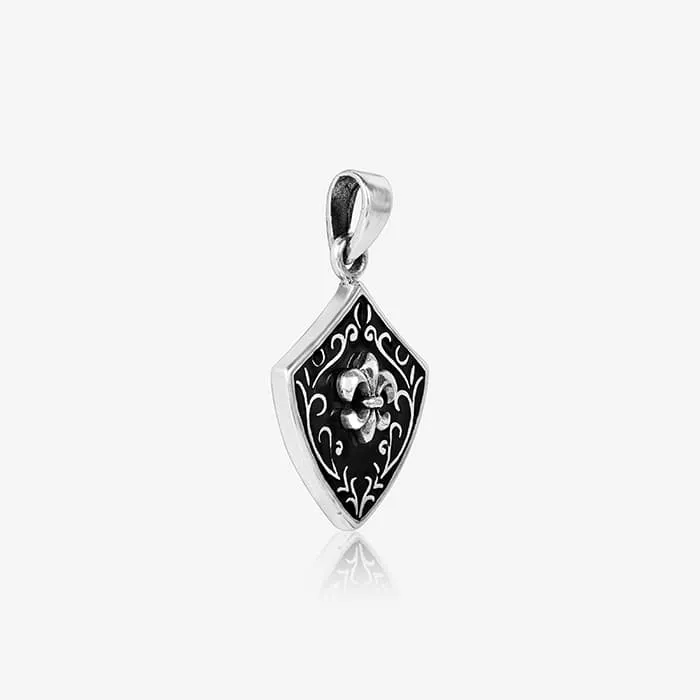 The Regal Fleur-de-Lis Locket - Image 4