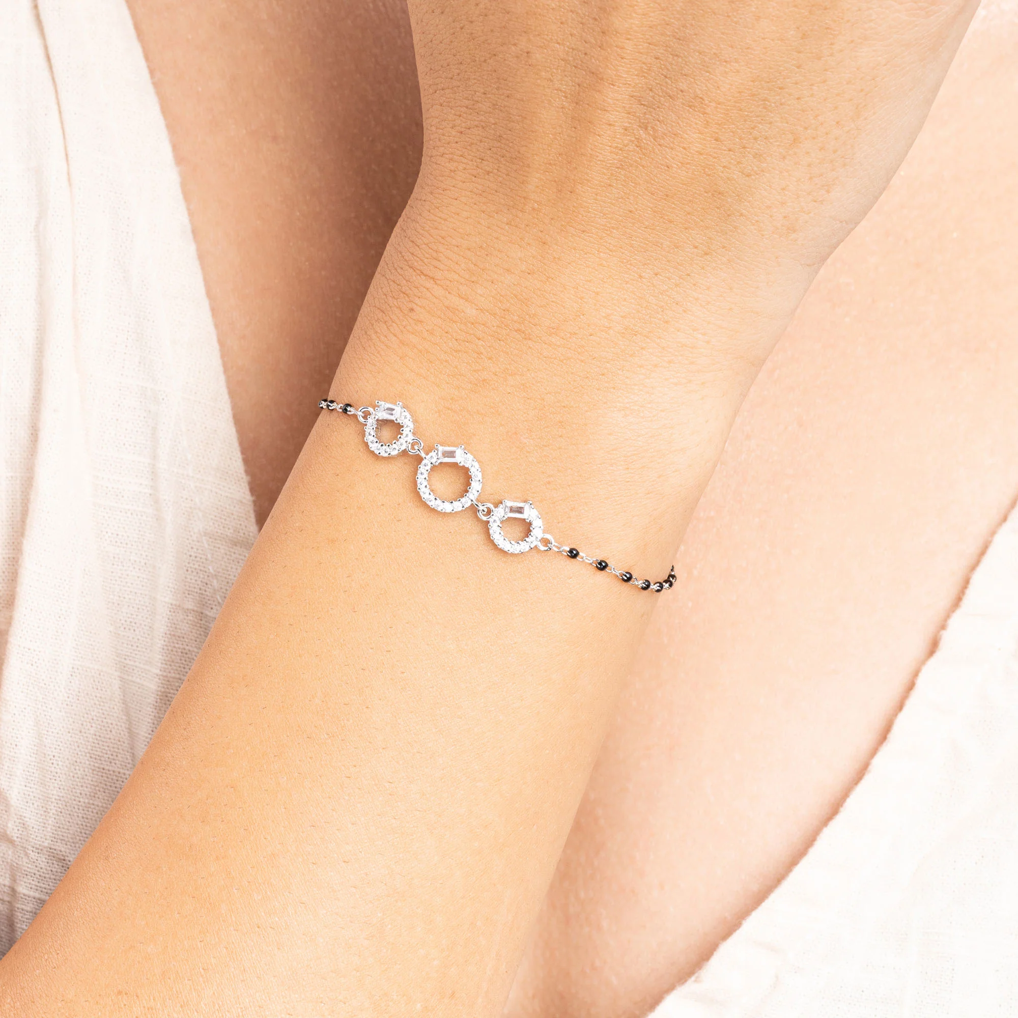 Three-Stone Black Beads Bracelet - Image 4