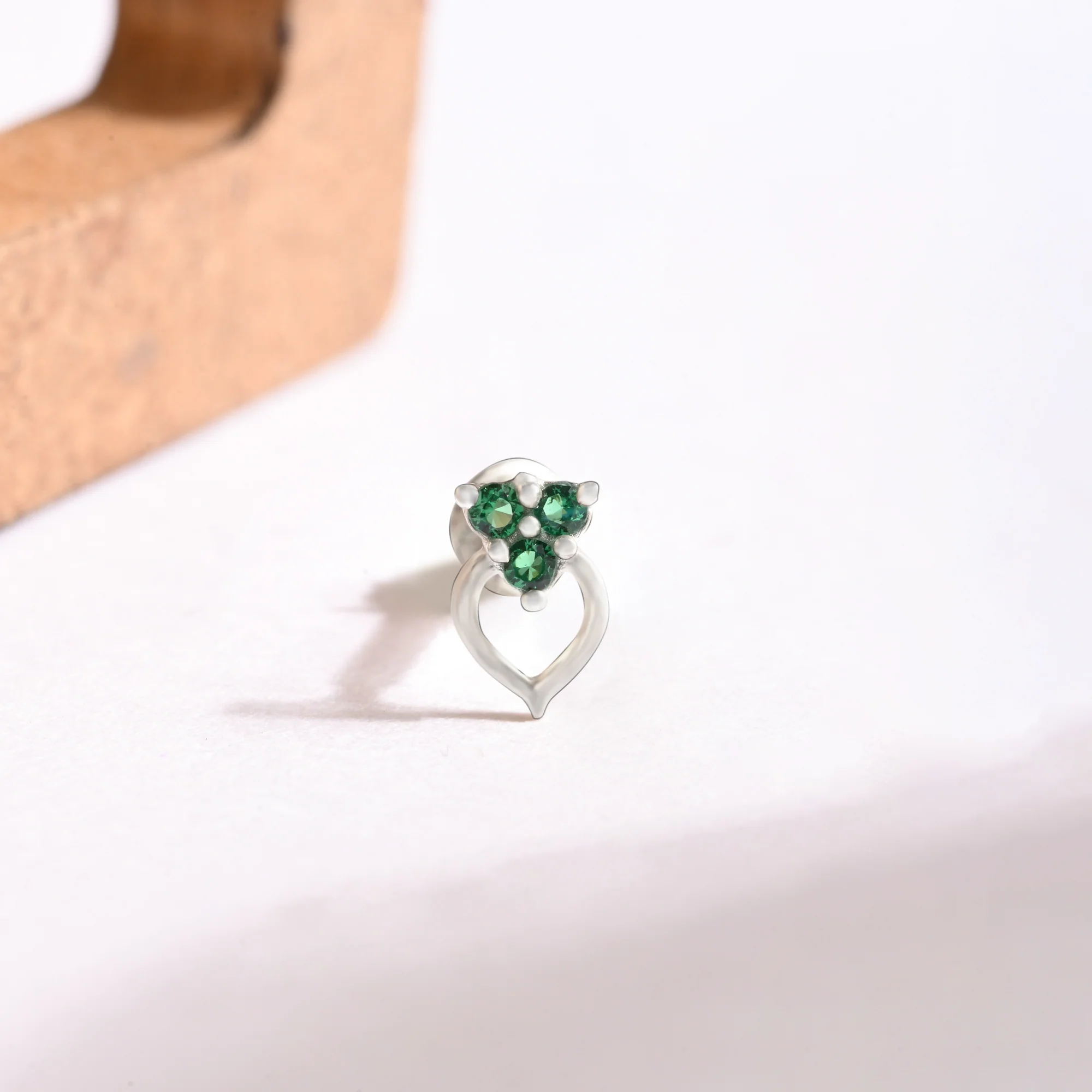 Trio Glow Heart Silver Nose Pin - Image 5