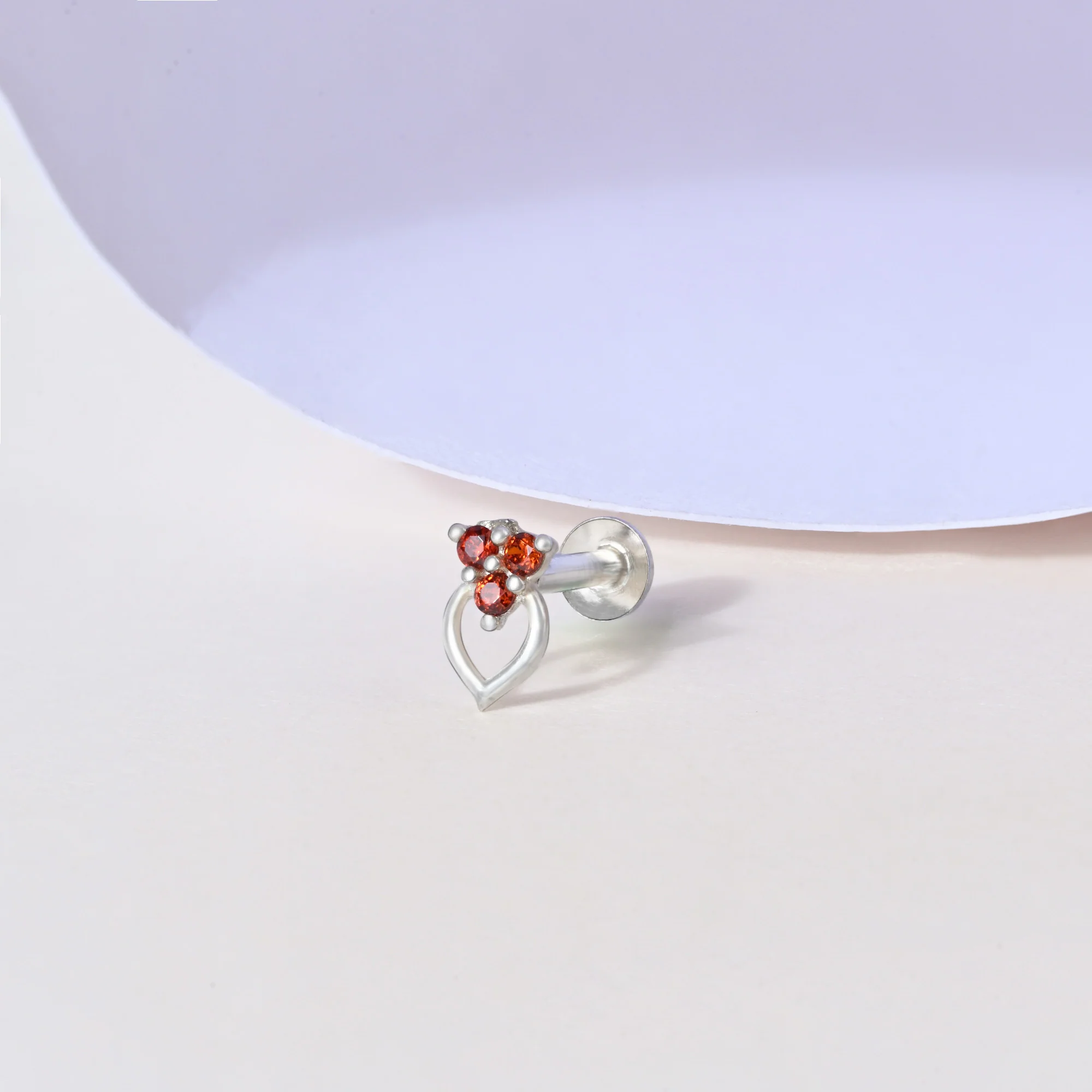 Trio Glow Heart Silver Nose Pin - Image 8