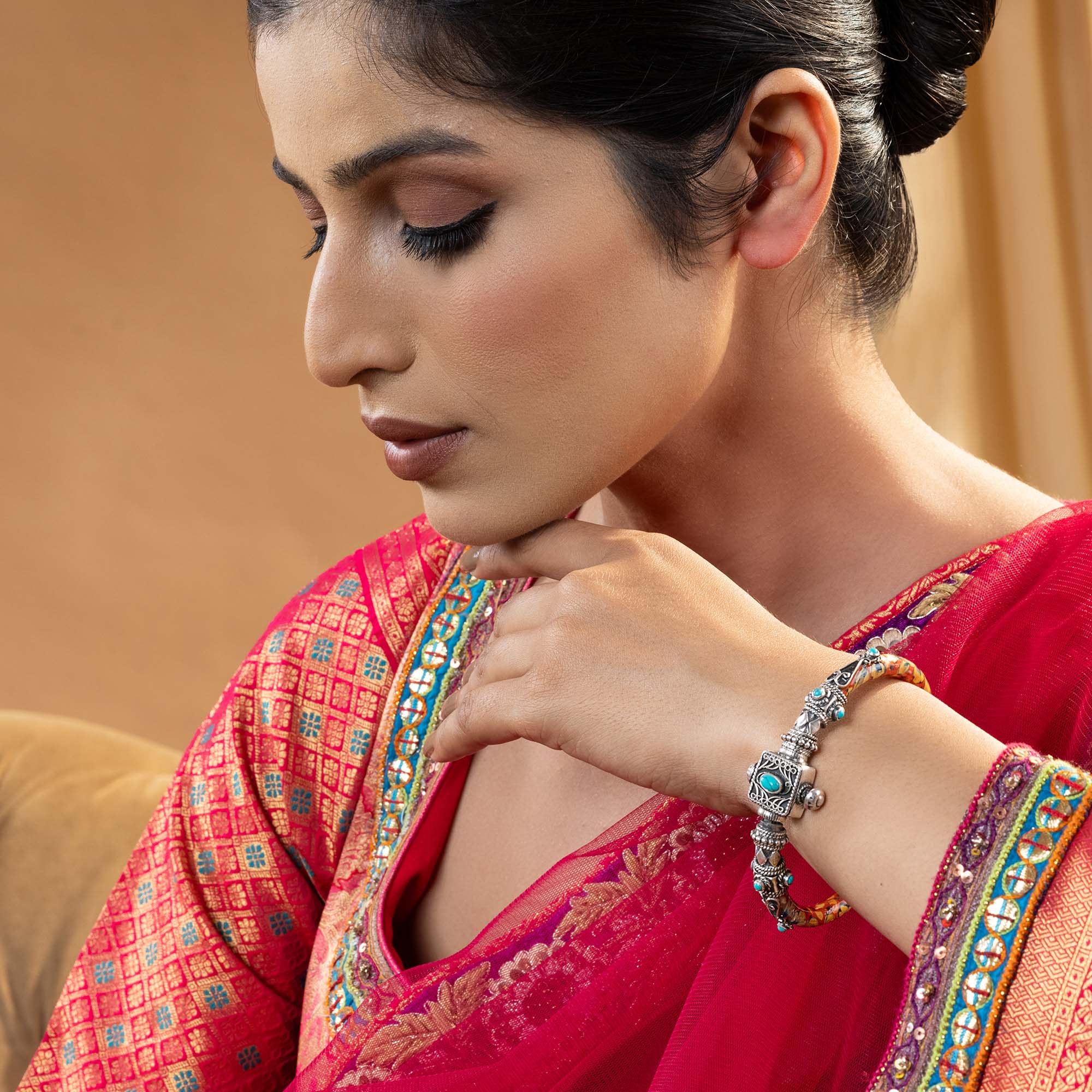 Turquoise Accents Silver Kada - Image 3
