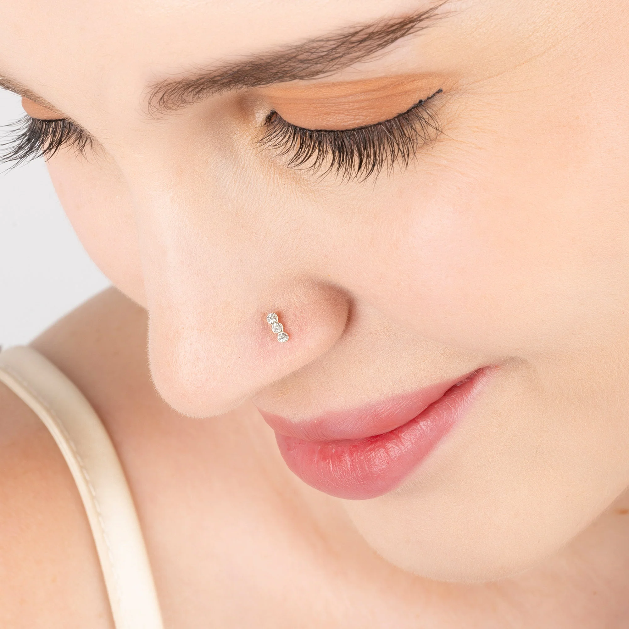 Vertical Trio Nose Pin - Image 3