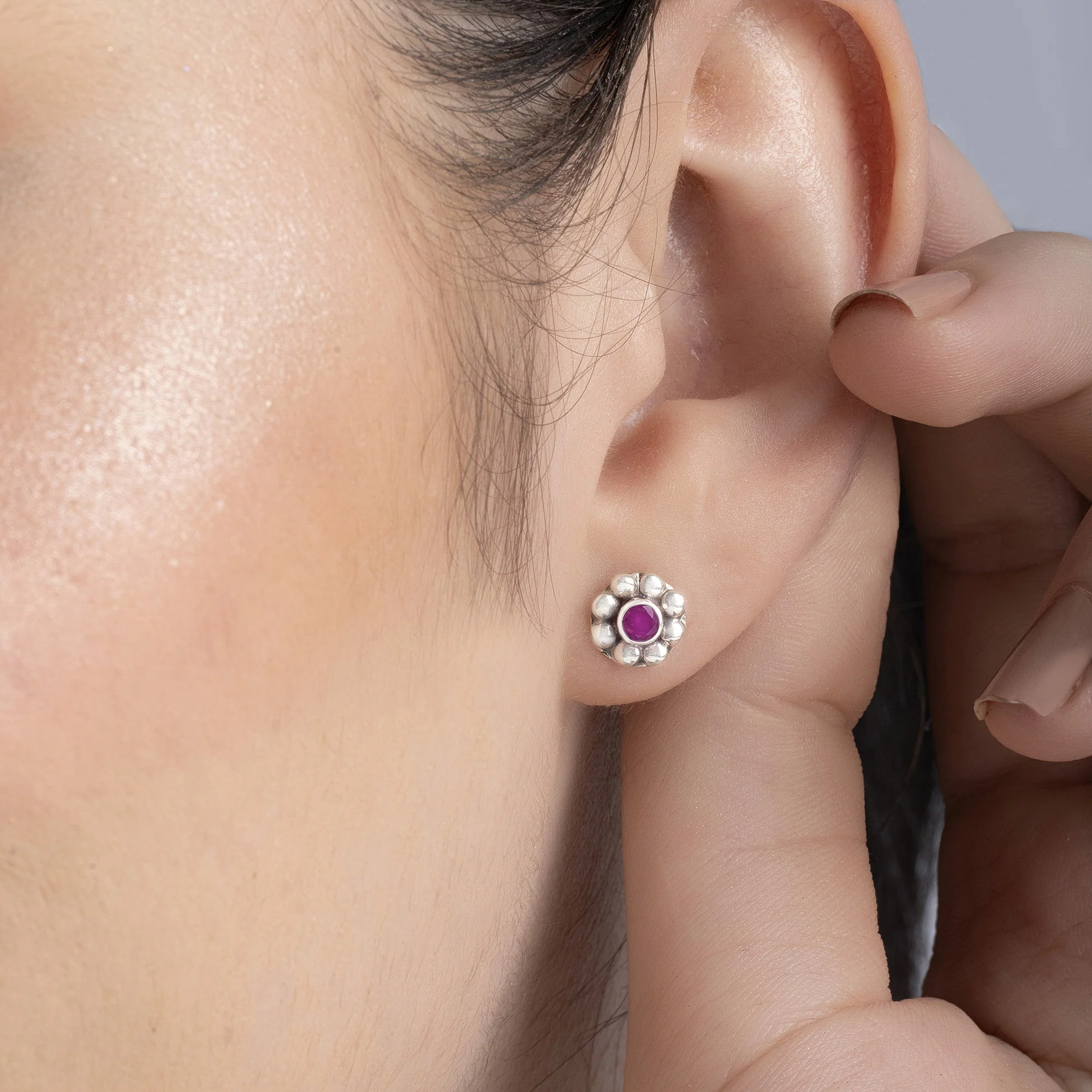 Vibrant Sunflower Studs - Image 3