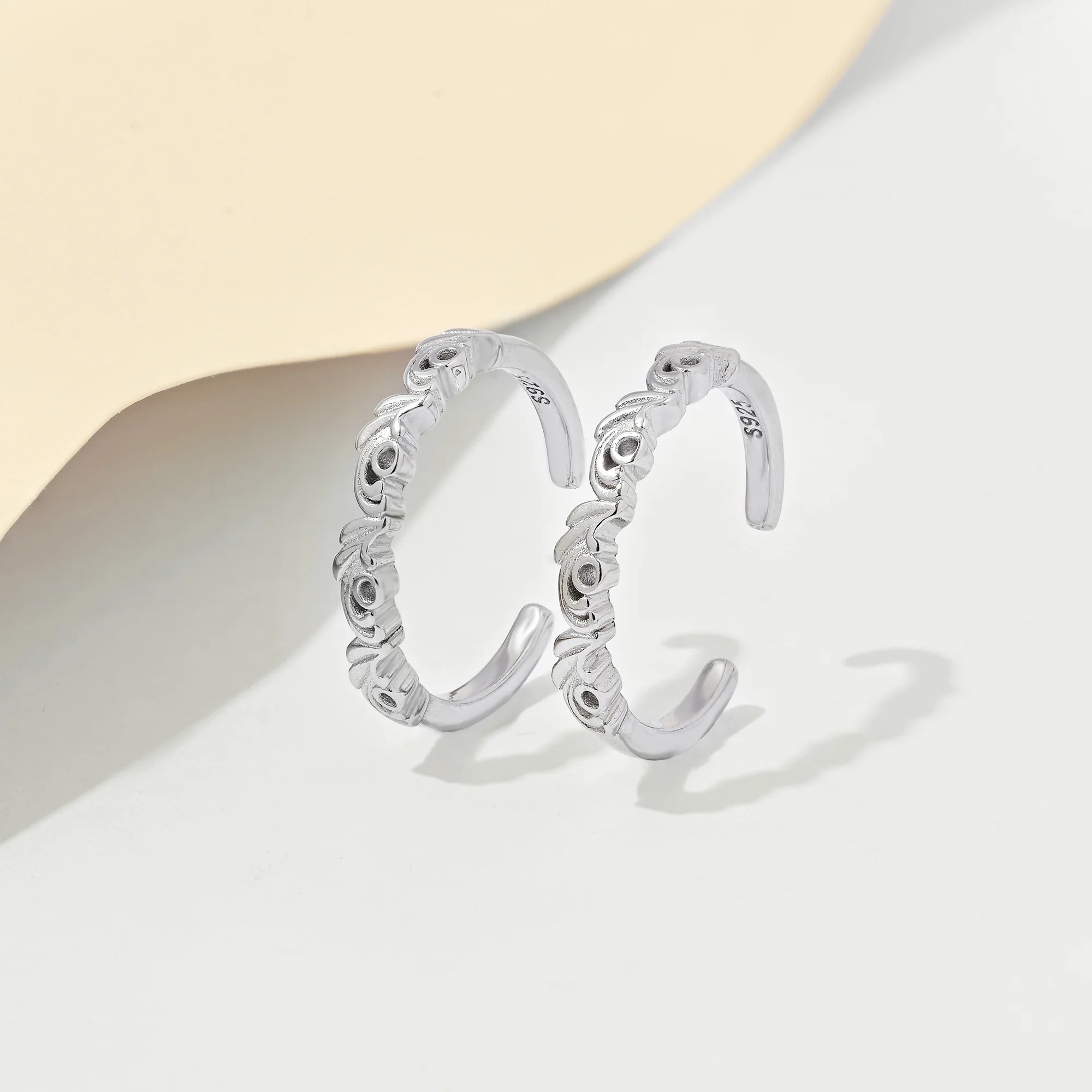 Whirls Silver Toe Ring